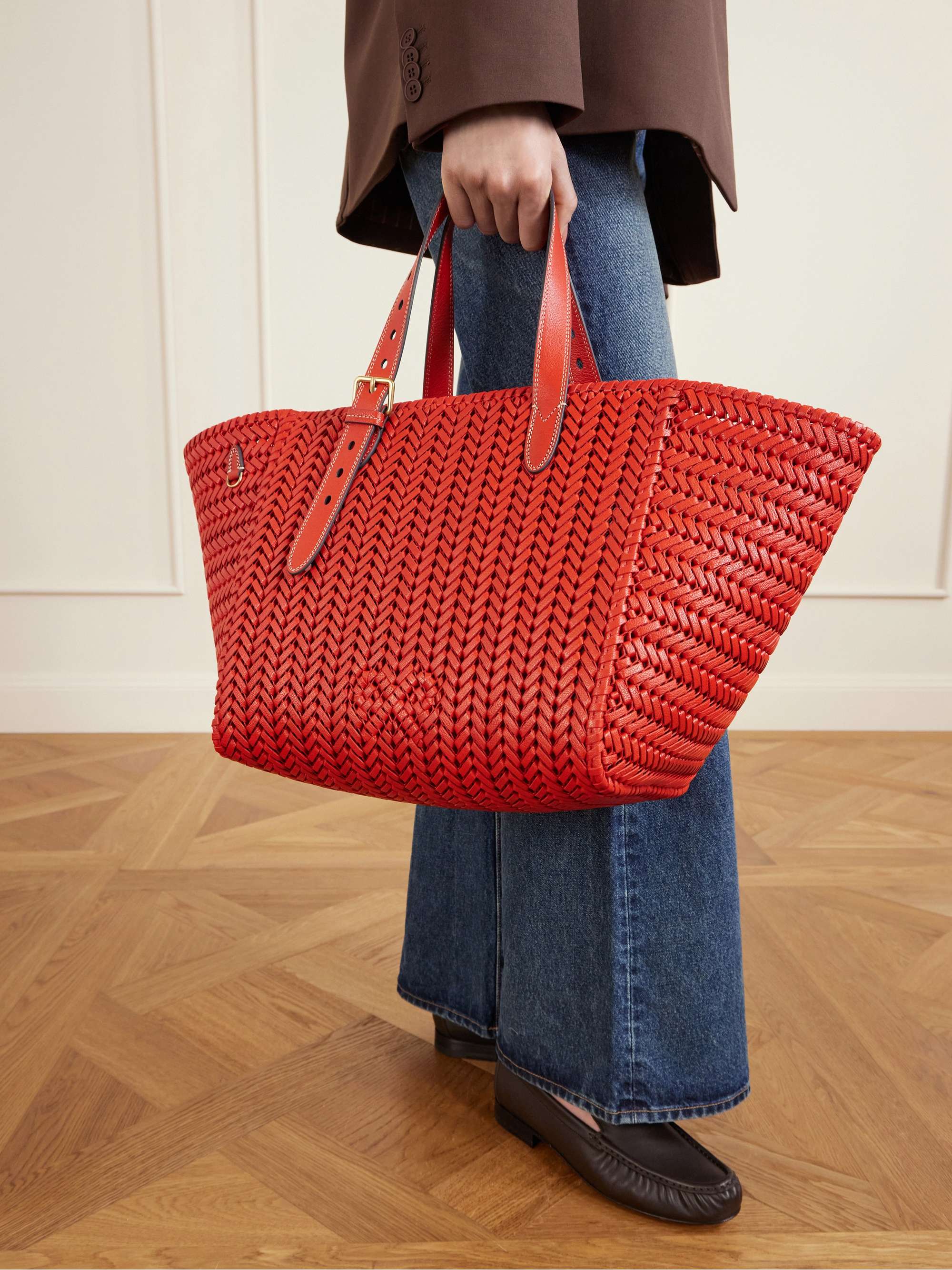 ANYA HINDMARCH 