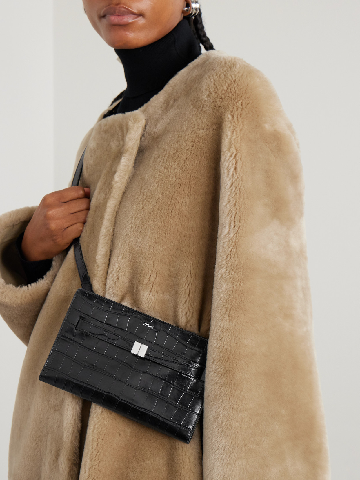 Totême Belted Croc-effect Leather Shoulder Bag In Black