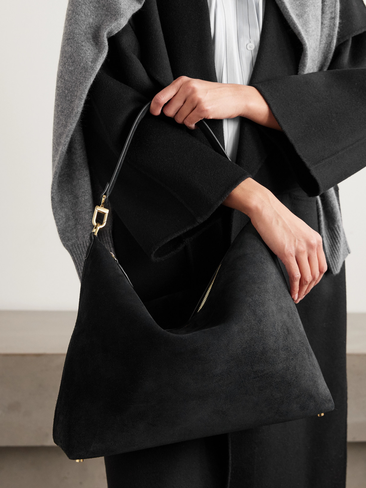 Totême Bevel Medium Suede Tote In Black