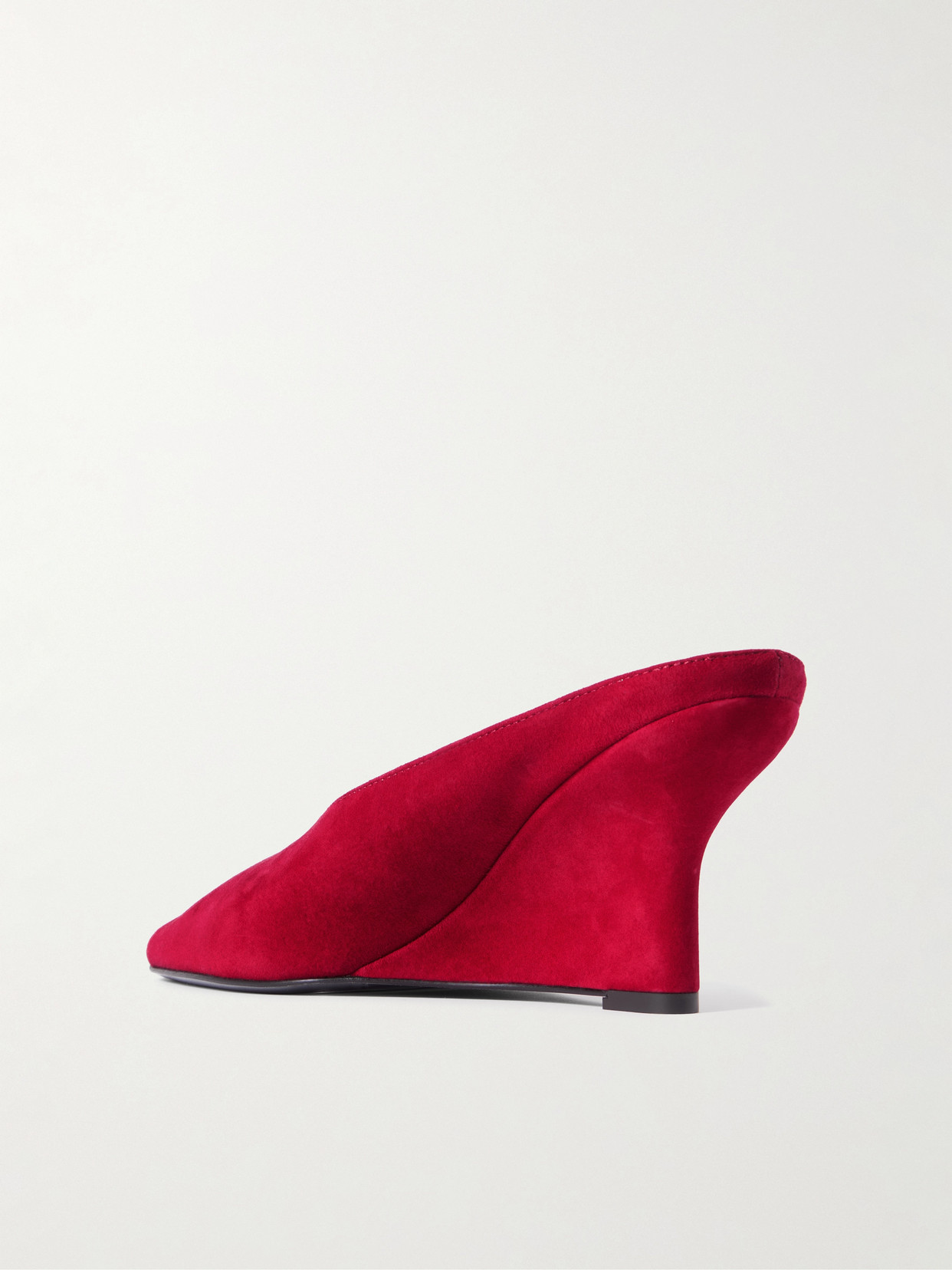Totême Velvet Wedge Mules In Red