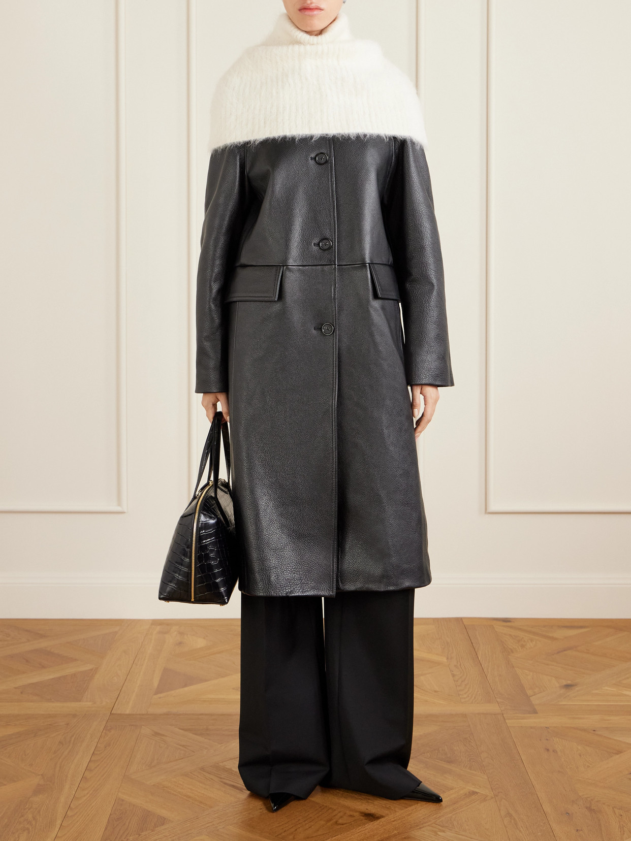 Totême Patent-leather Slingback Pumps In Black