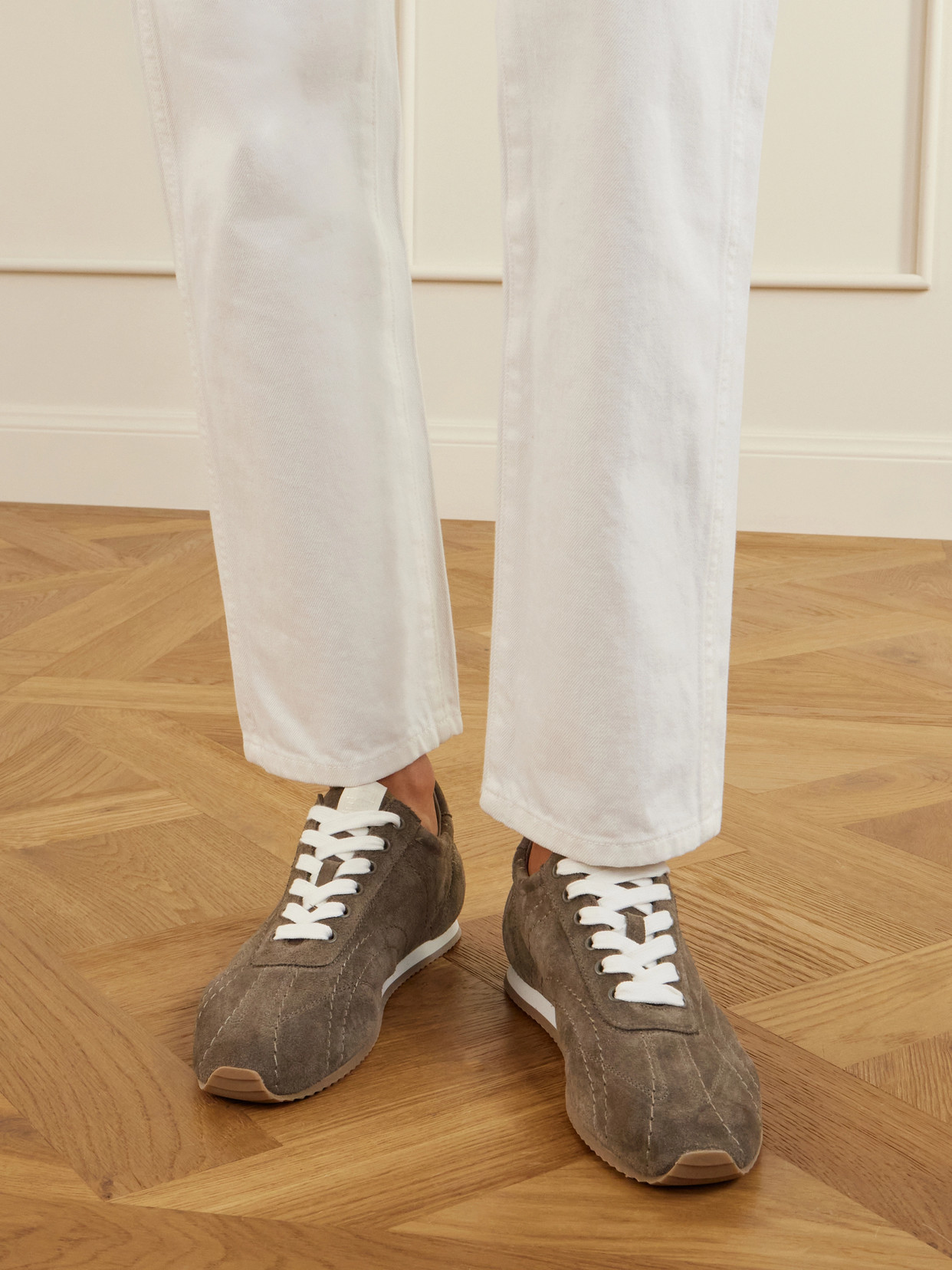 Flex Sneakers