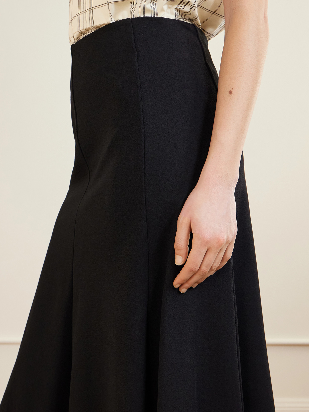 Crepe Midi