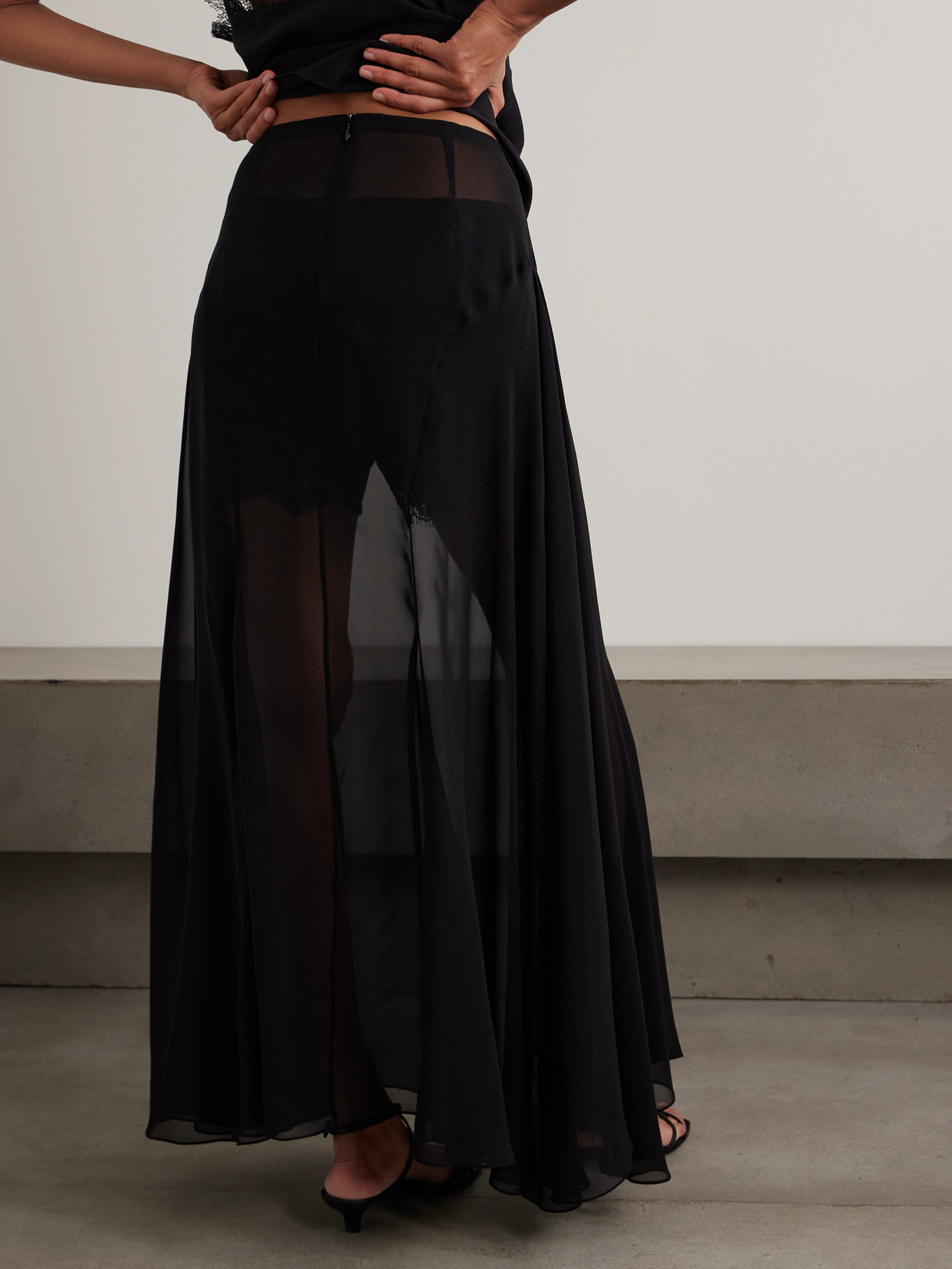 Sharon Wauchob Jay Asymmetric Pleated Silk-voile Skirt In Black