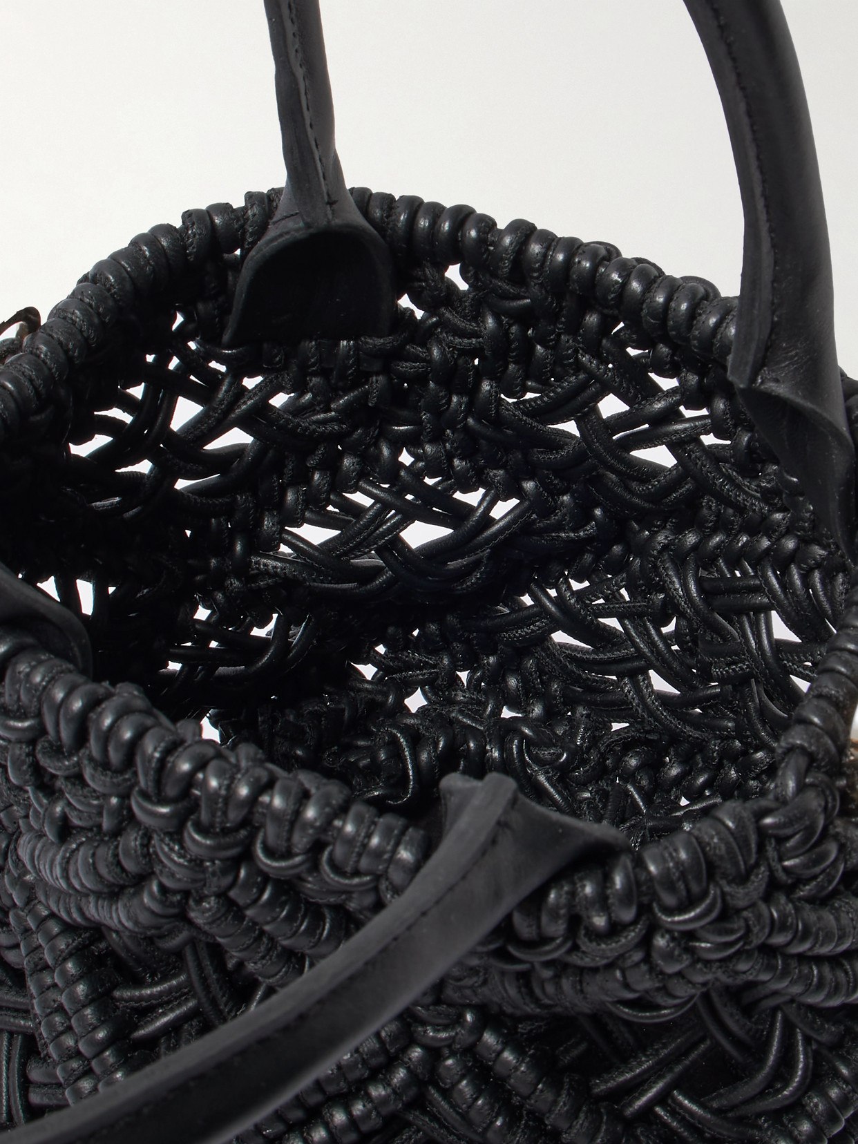 Amanu The Zanzibar Woven Leather Shoulder Bag In Black