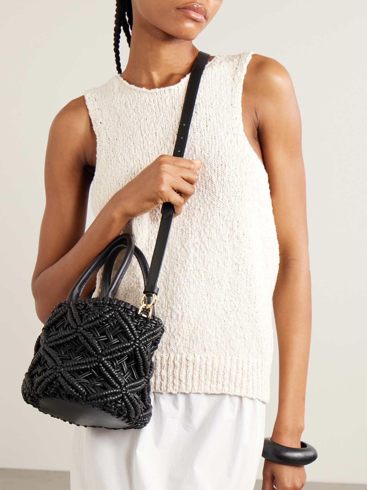 Amanu The Zanzibar Woven Leather Shoulder Bag In Black