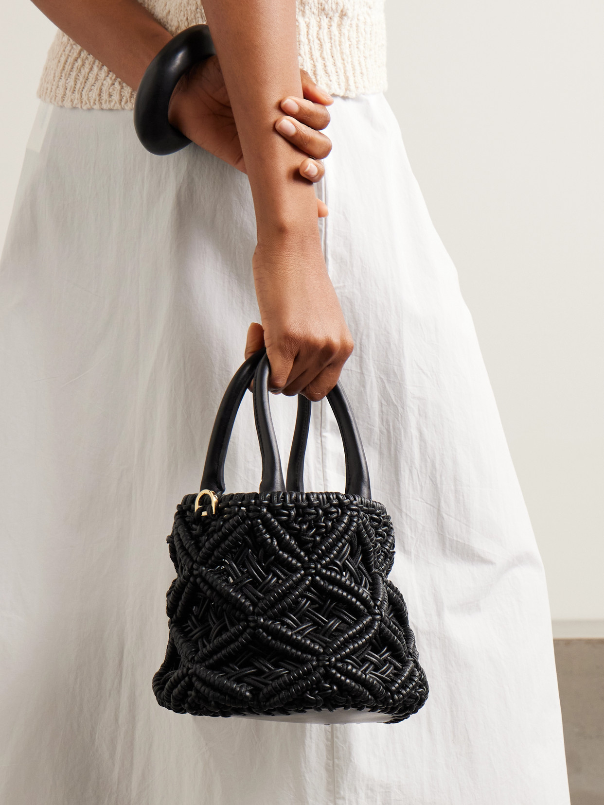 Amanu The Zanzibar Woven Leather Shoulder Bag In Black