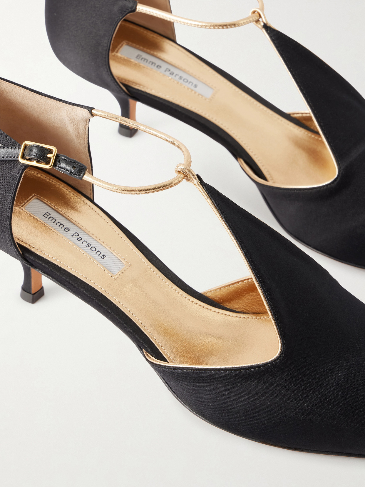 Leandra Pumps