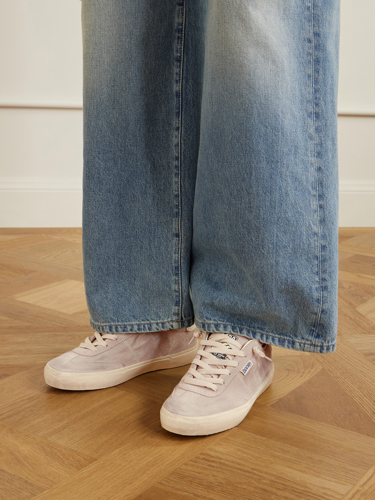 Soul Star Distressed Sneakers