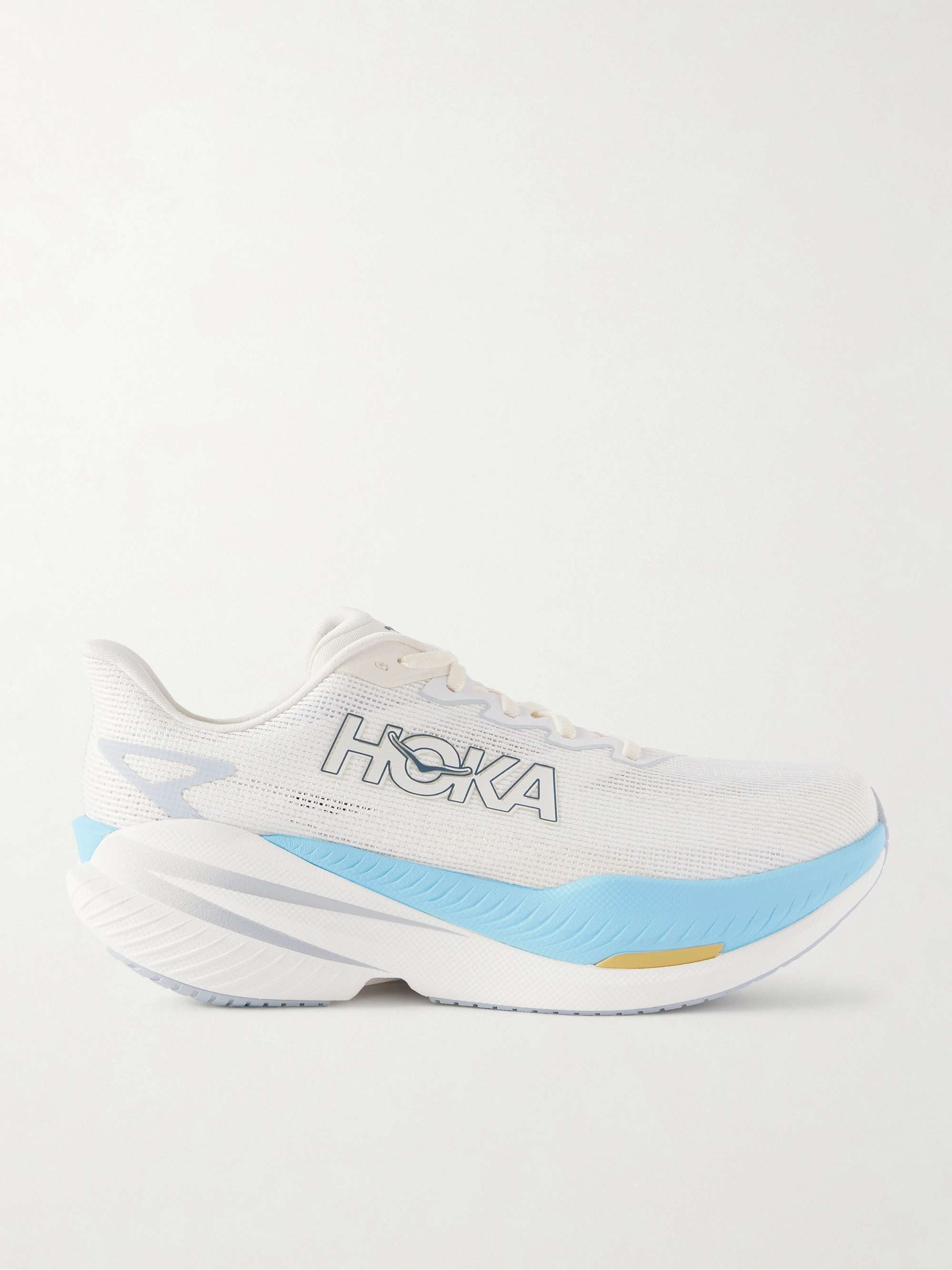 HOKA ONE ONE 