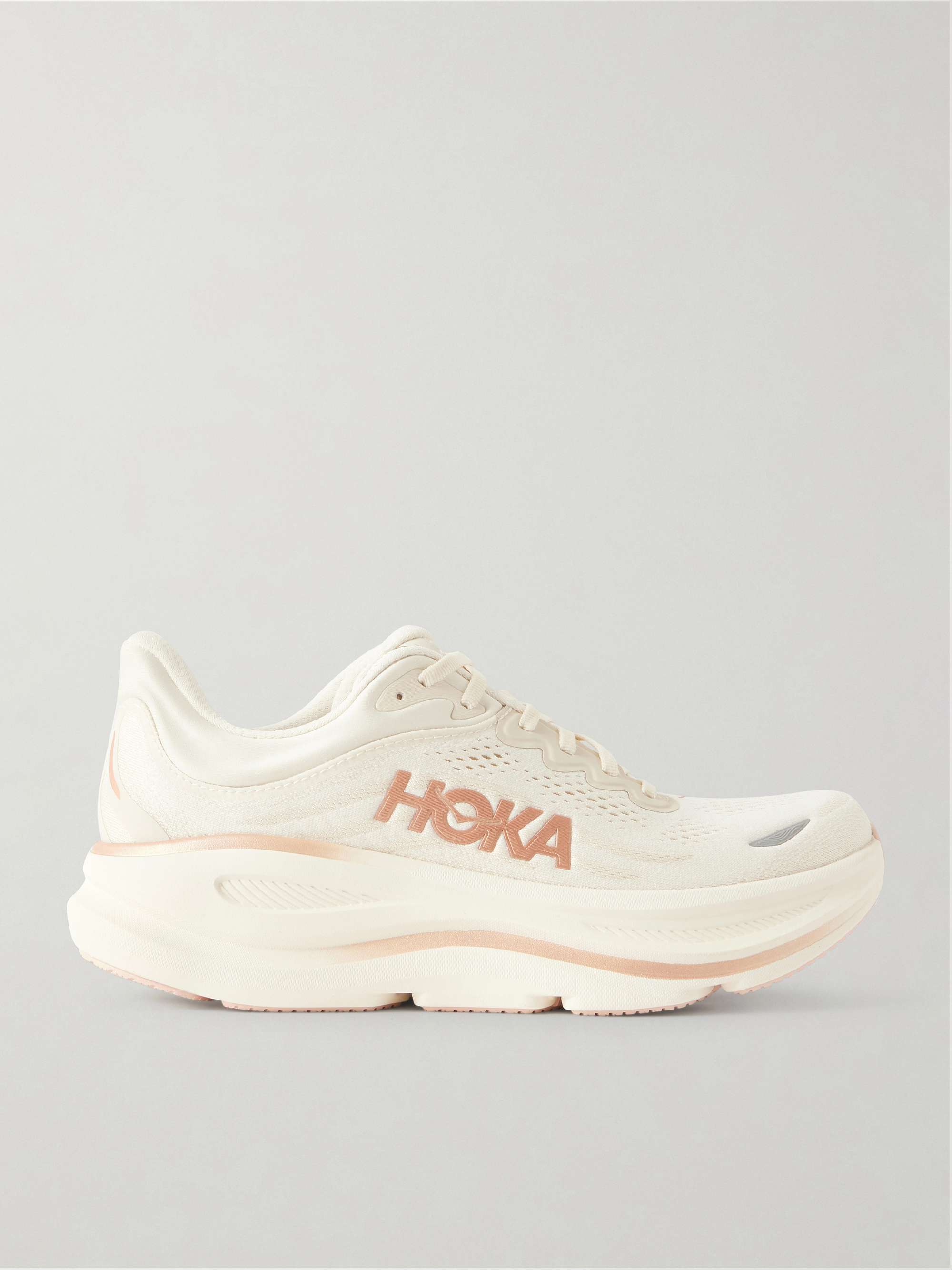 HOKA ONE ONE 