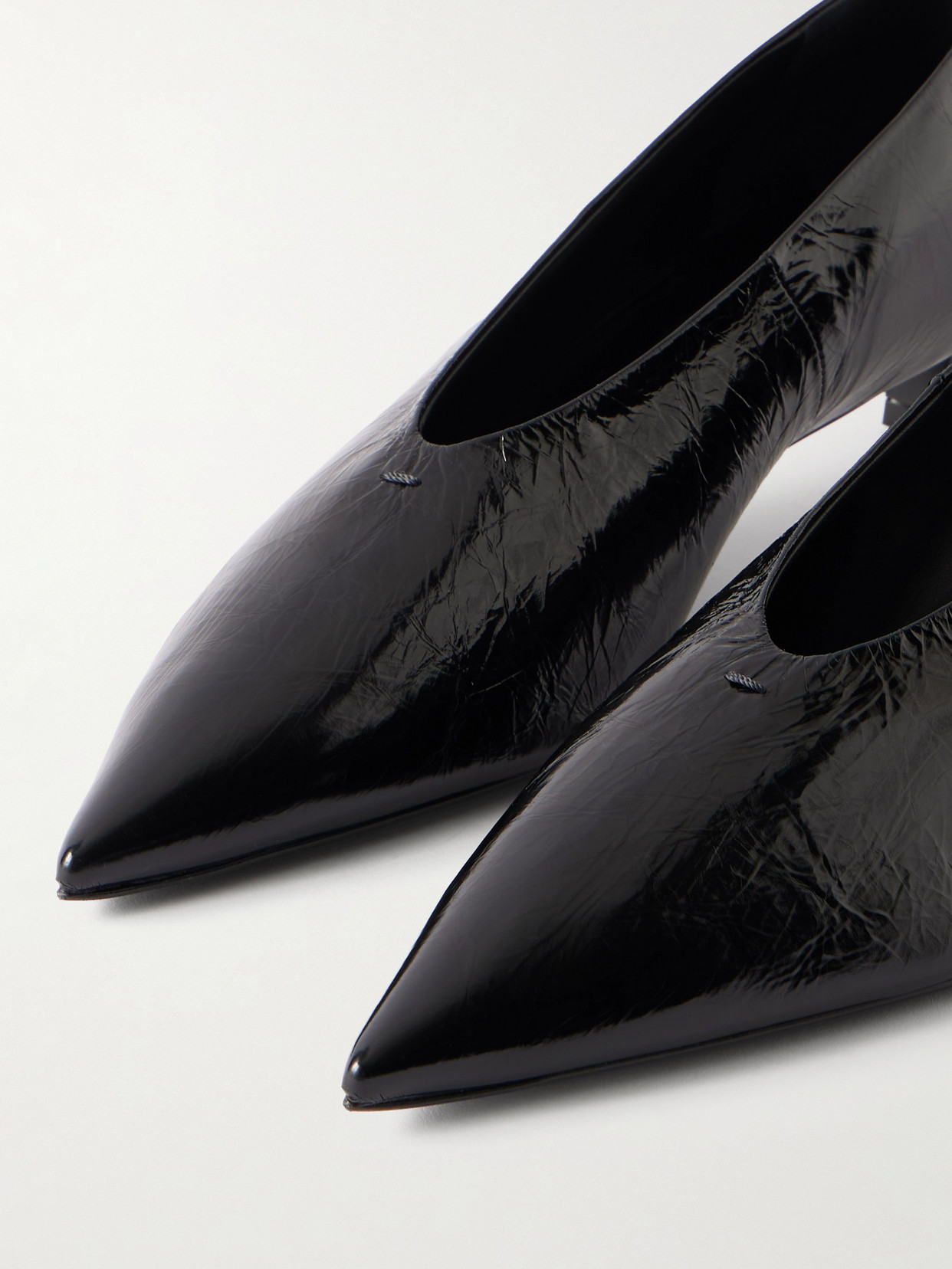 Jil Sander Crinkled Patent-leather Pumps In Black