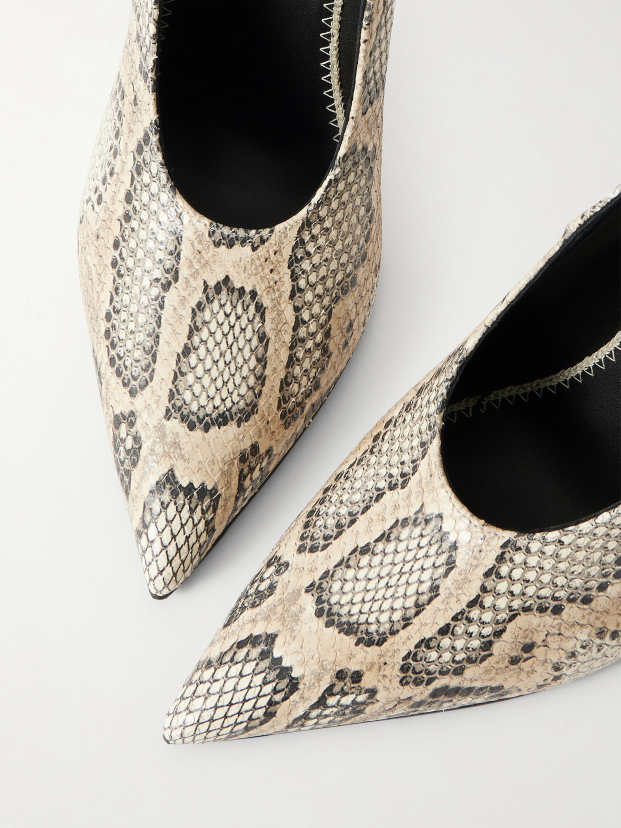 Snake-Effect Pumps
