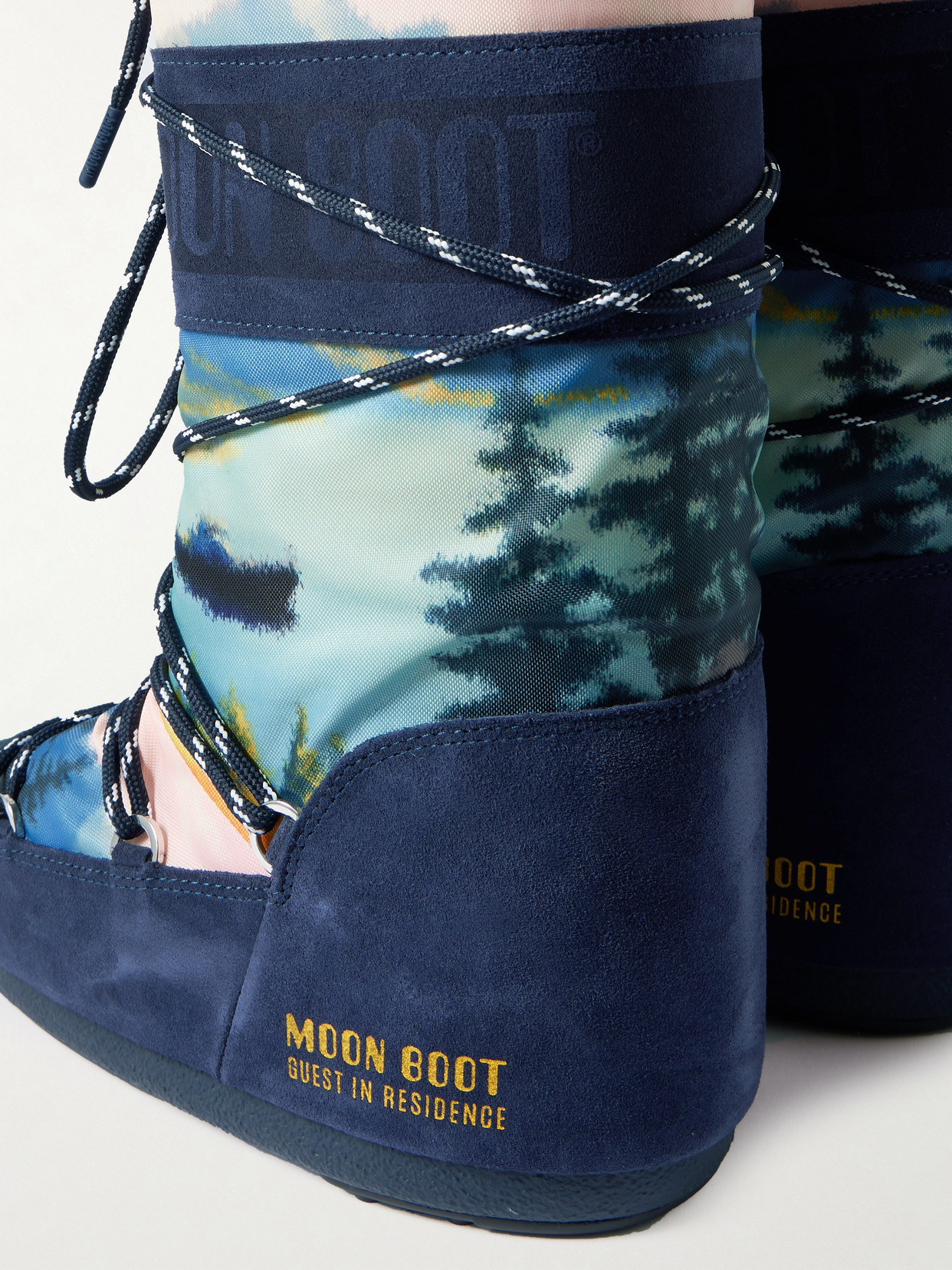 + Guest In Residence Icon Postcard Suede-Trimmed Printed Shell Snow Boots