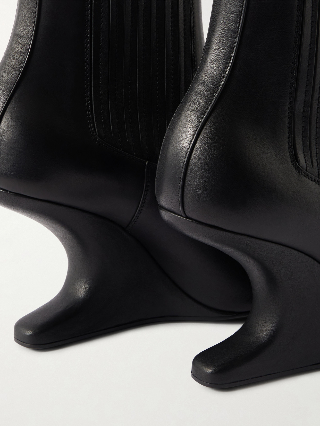 Rick Owens Ankle Boot With Pointed Toe And Sculptural Heel In Black