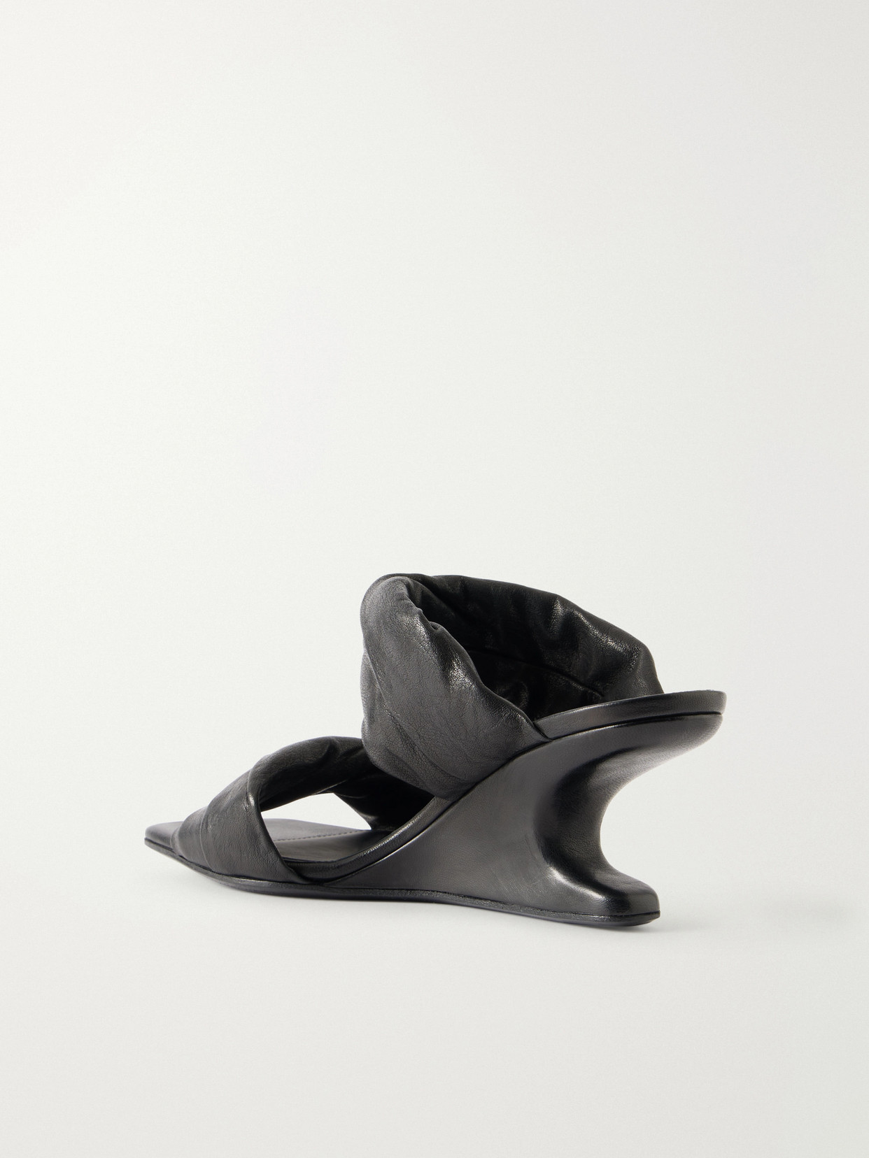 Twisted Cantilever Wedge