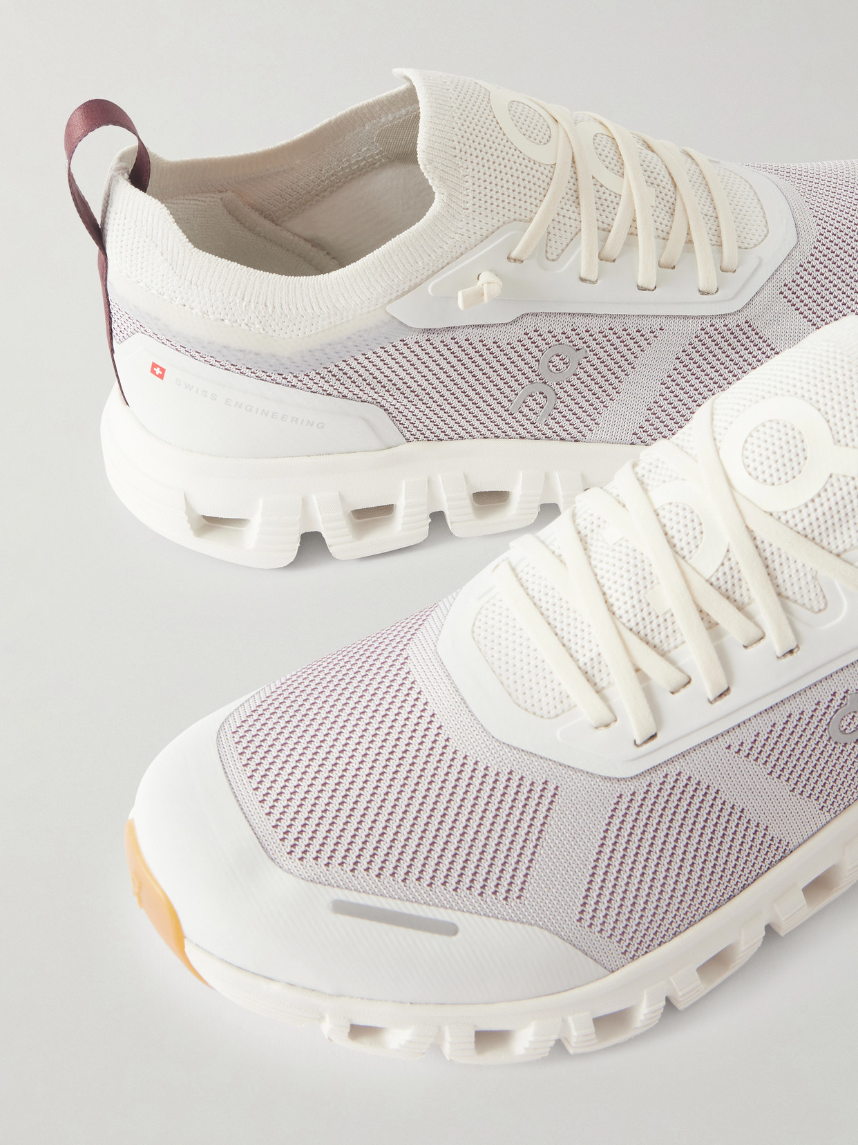 Cloud 6 Versa Mesh And Rubber Running Sneakers