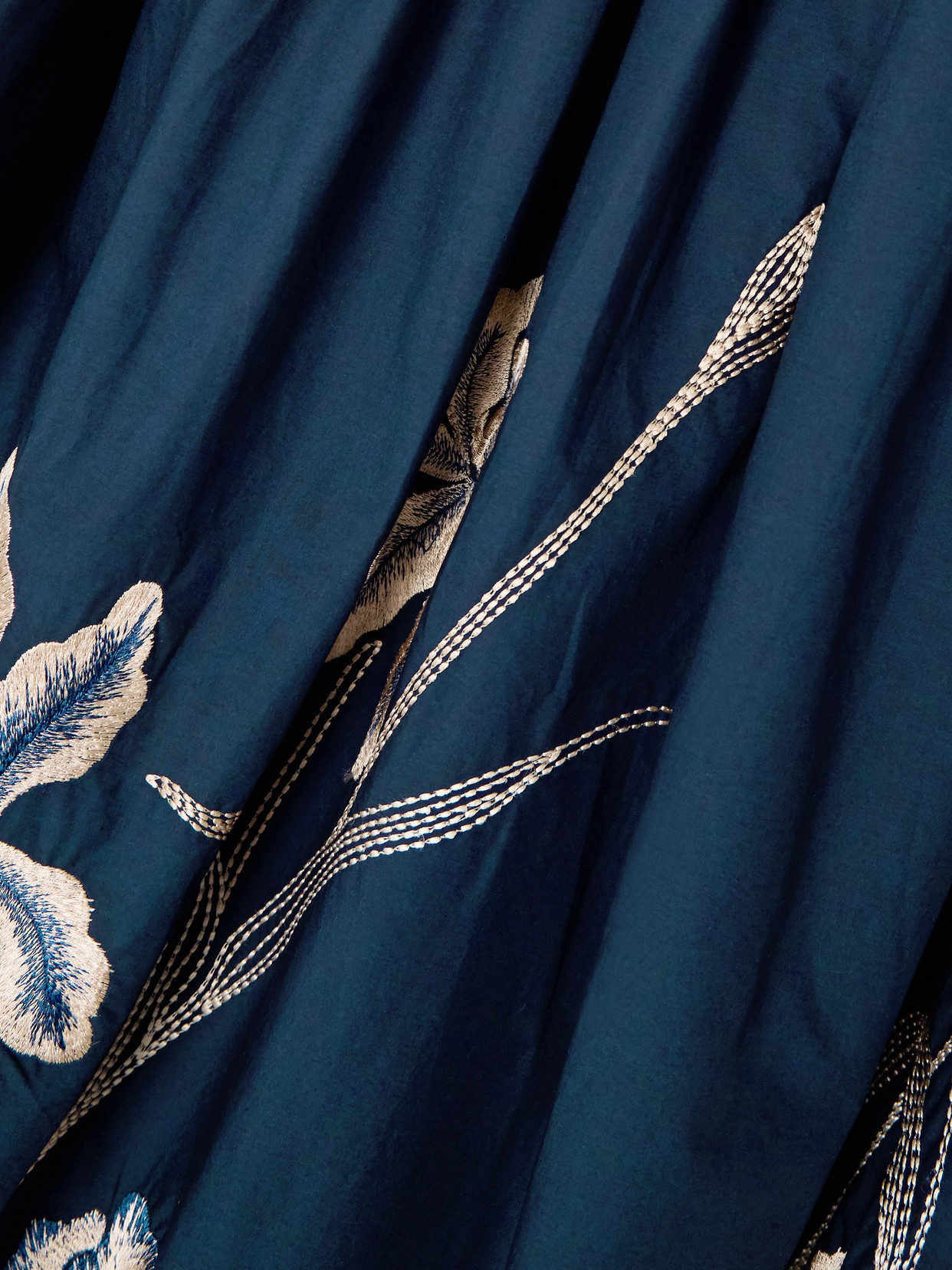 Emporio Sirenuse Ombretta Iris Pleated Embroidered Cotton-blend Poplin Midi Skirt In Blue