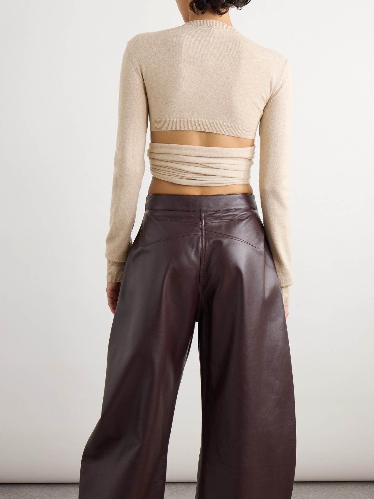 Alaïa Cropped Cashmere-blend Wrap Top In Neutral