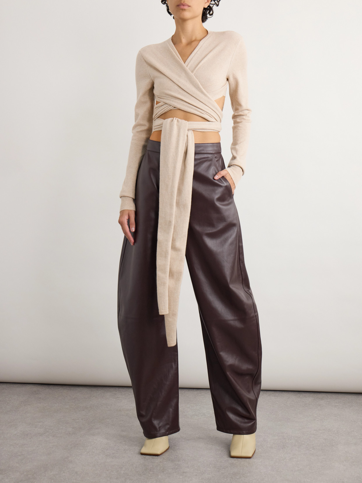 Alaïa Cropped Cashmere-blend Wrap Top In Neutral