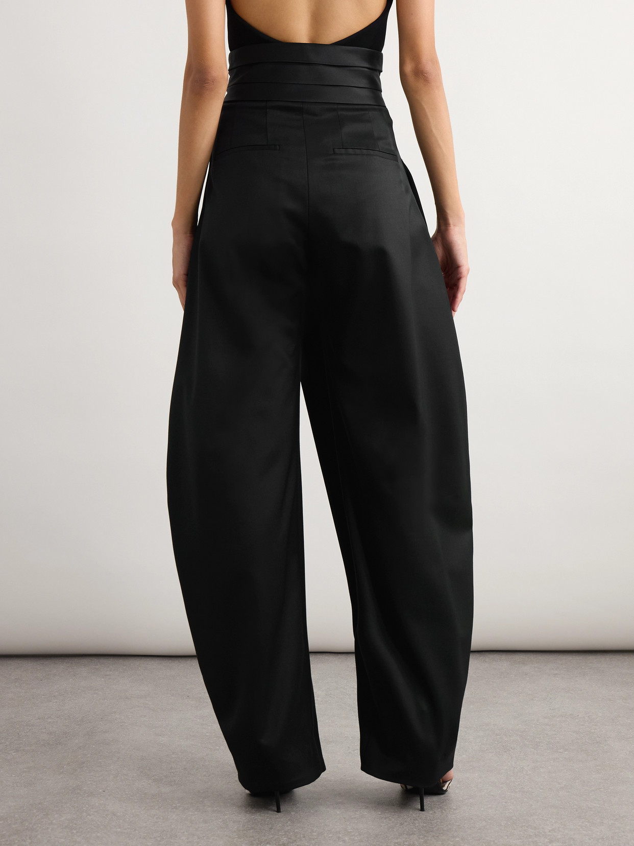 Alaïa Silk-trimmed Grain De Poudre Wool-blend Barrel-leg Pants In Black