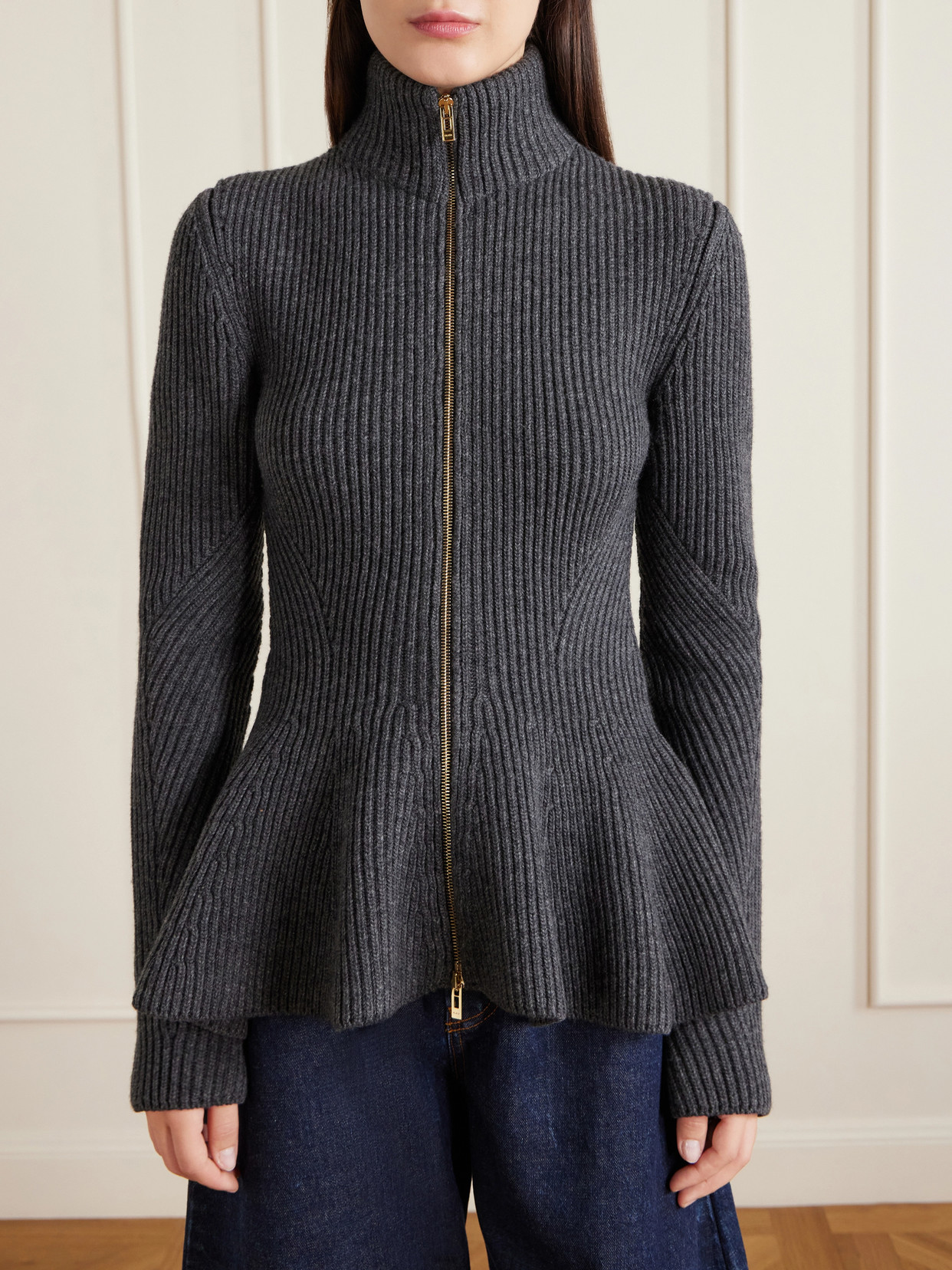 Alaïa Ribbed Wool And Cashmere-blend Peplum Zip-up Cardigan In Gray