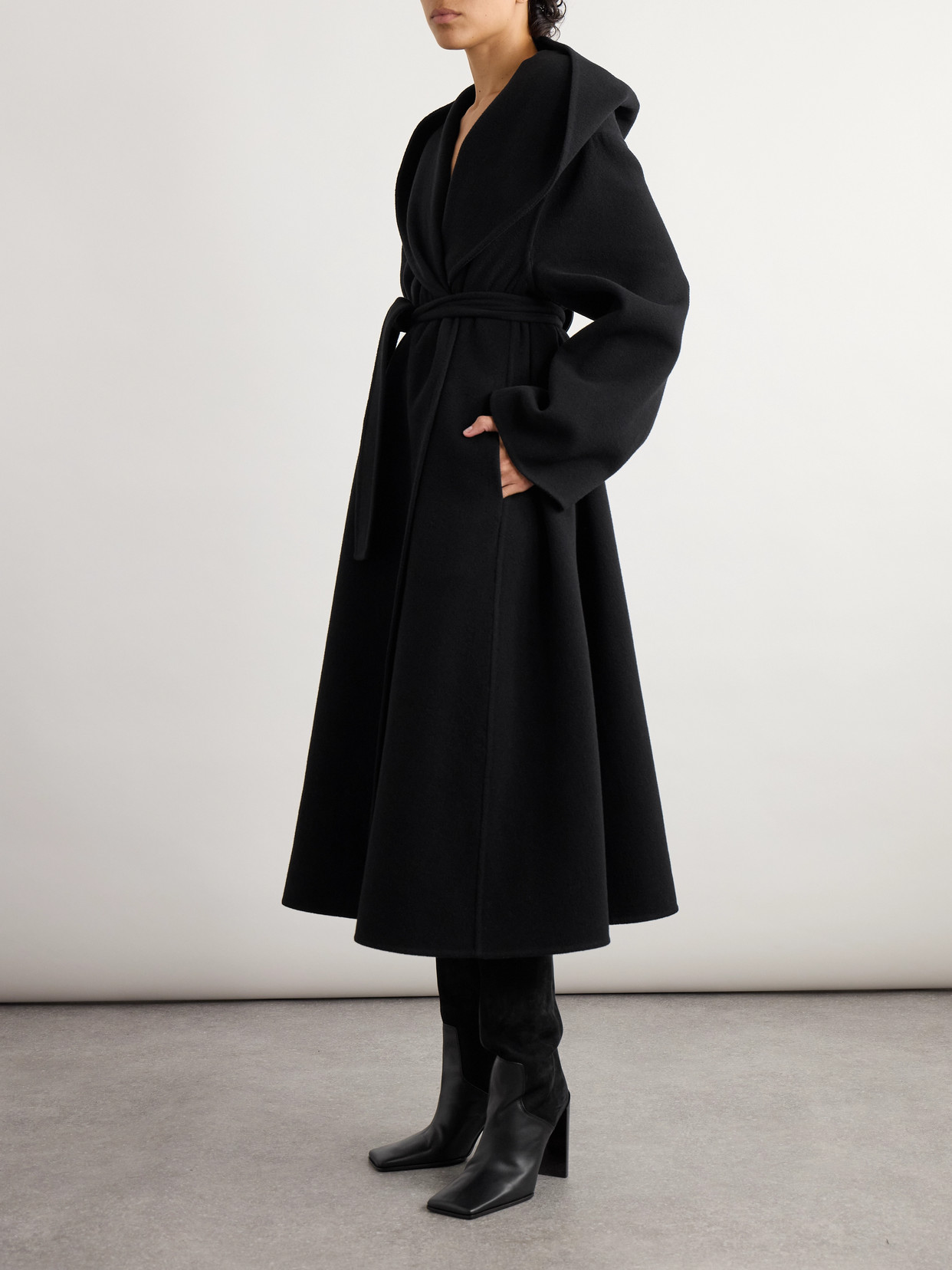 Alaïa - Hooded Belted Coat