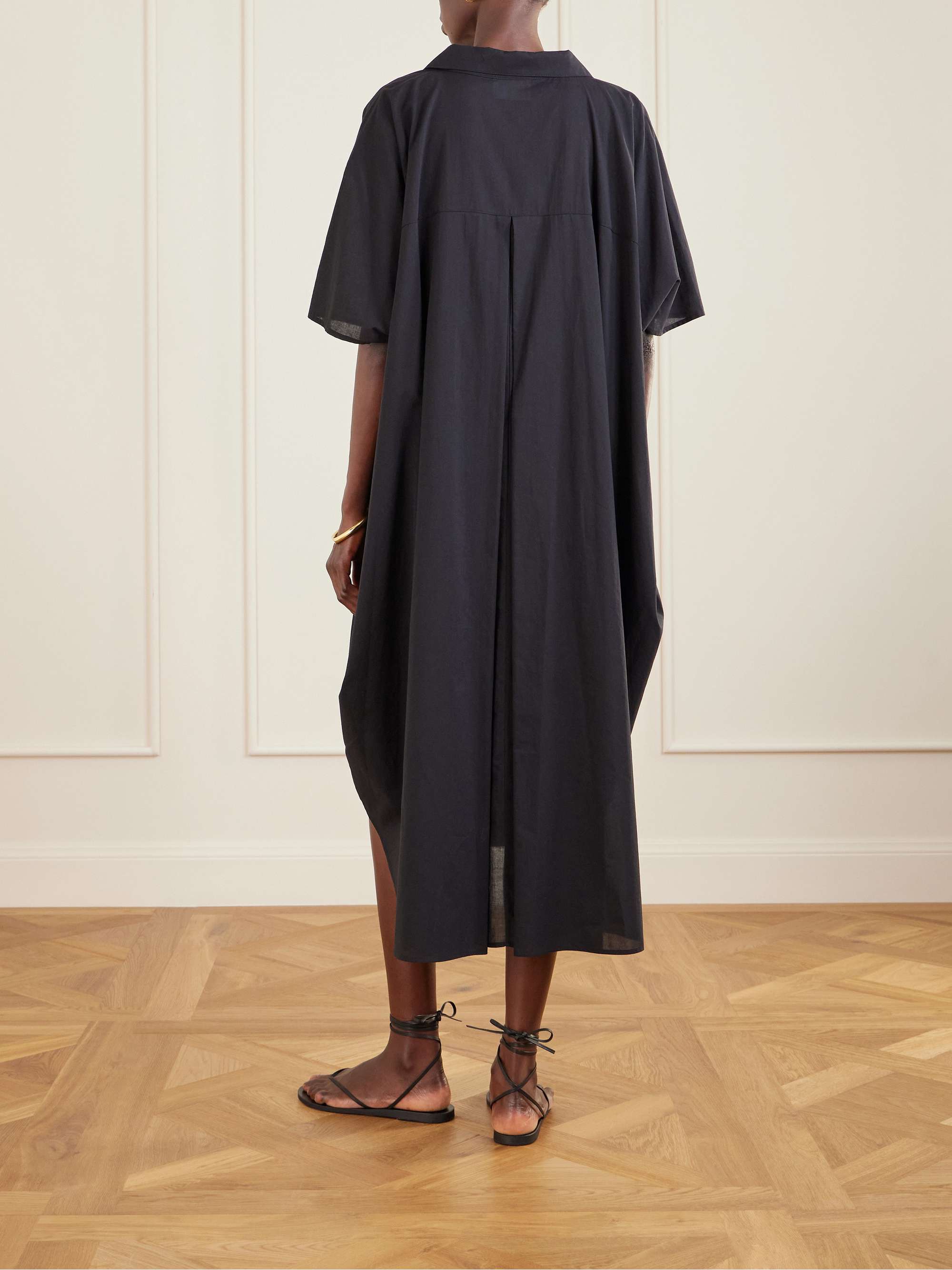 LISA MARIE FERNANDEZ 