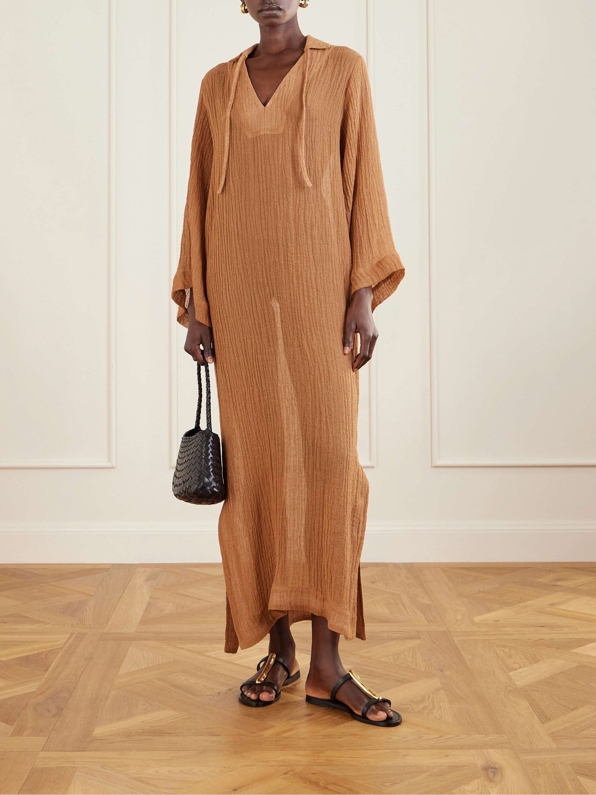 LISA MARIE FERNANDEZ 