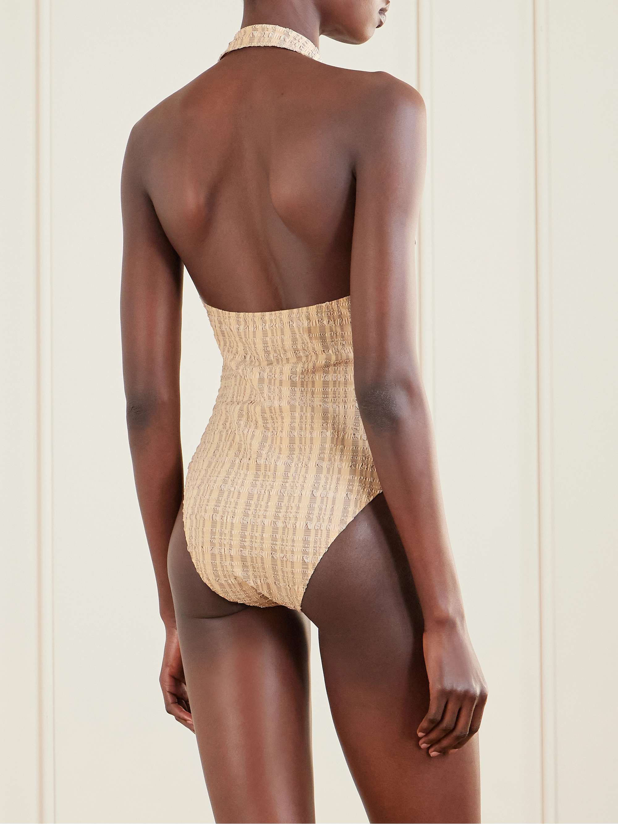 LISA MARIE FERNANDEZ 