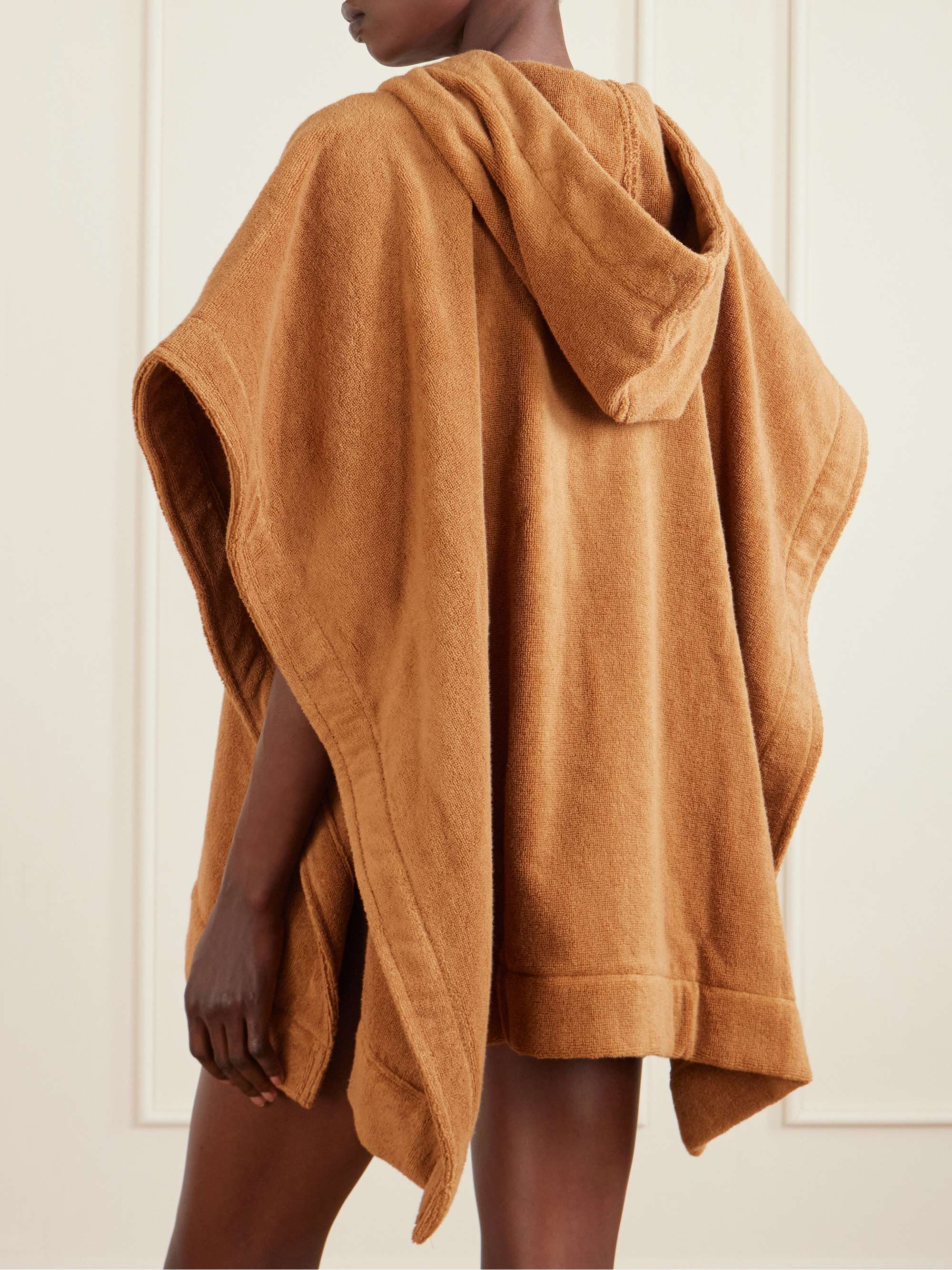 LISA MARIE FERNANDEZ 