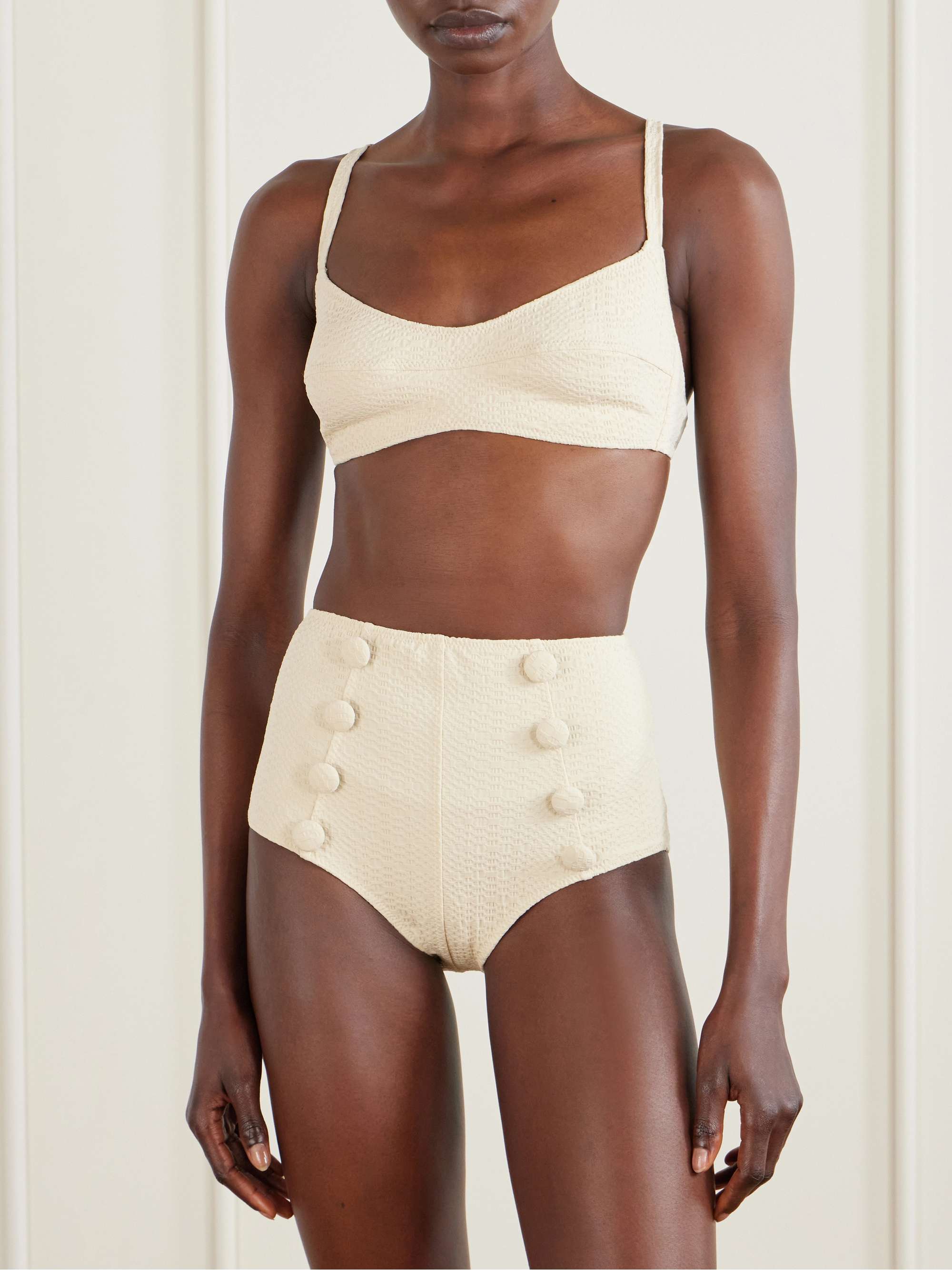 LISA MARIE FERNANDEZ 