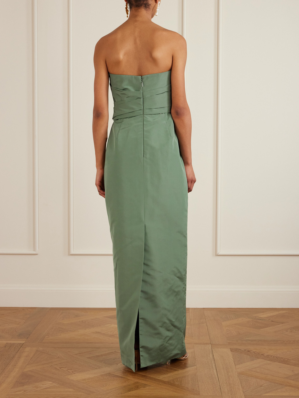 Oscar De La Renta Strapless Draped Embellished Silk-faille Gown In Green