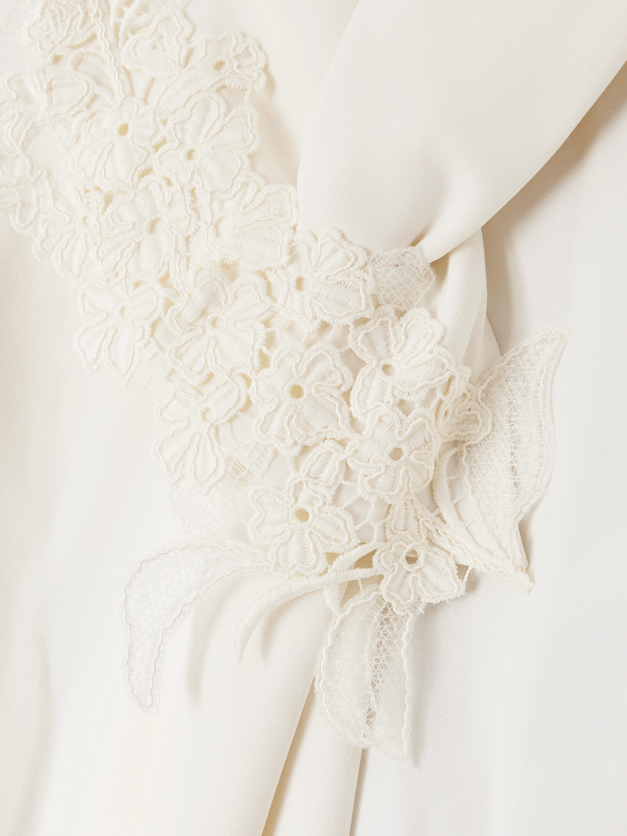 Oscar De La Renta Tie-detailed Lace-trimmed Silk-blend Georgette Blouse In White