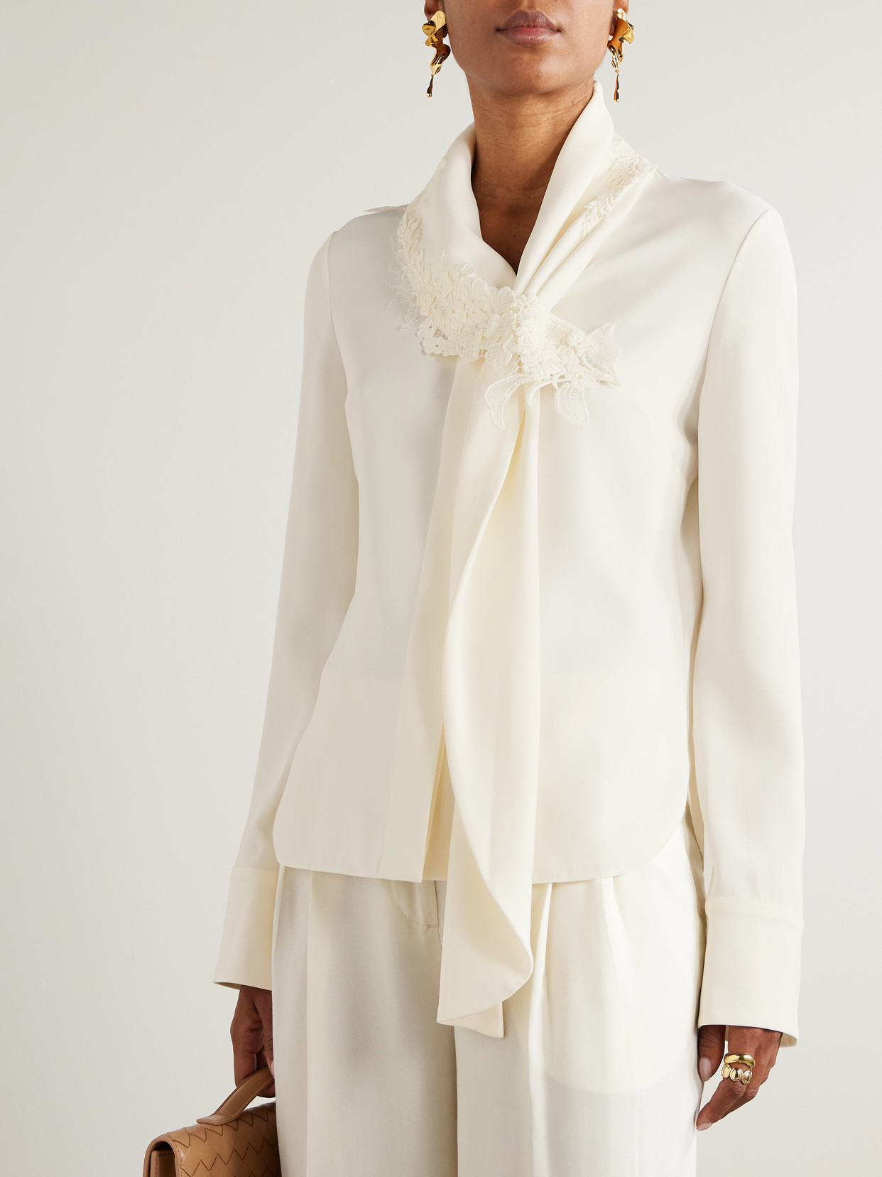 Oscar De La Renta Tie-detailed Lace-trimmed Silk-blend Georgette Blouse In White