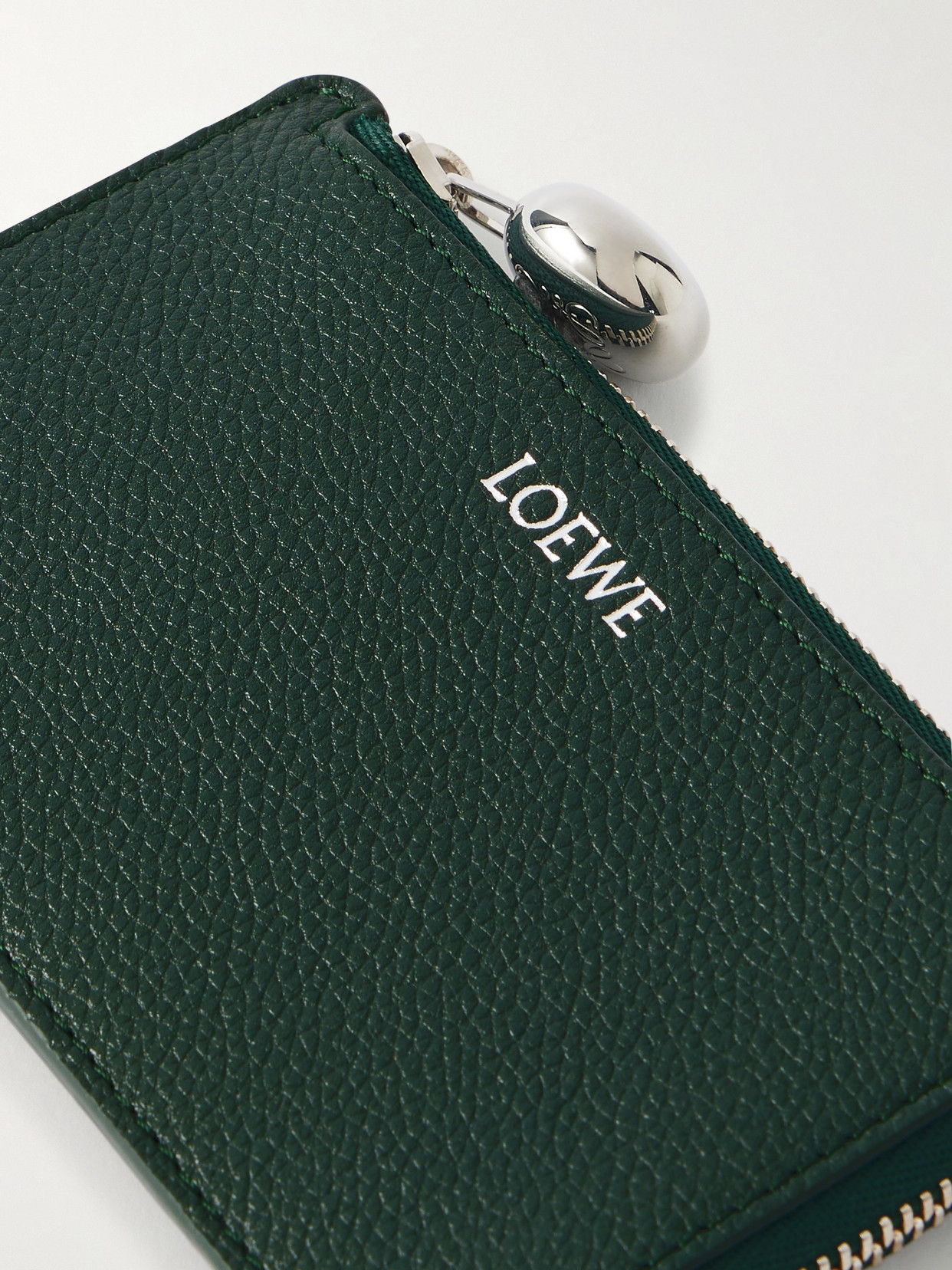 Loewe Textured-leather Cardholder In Green