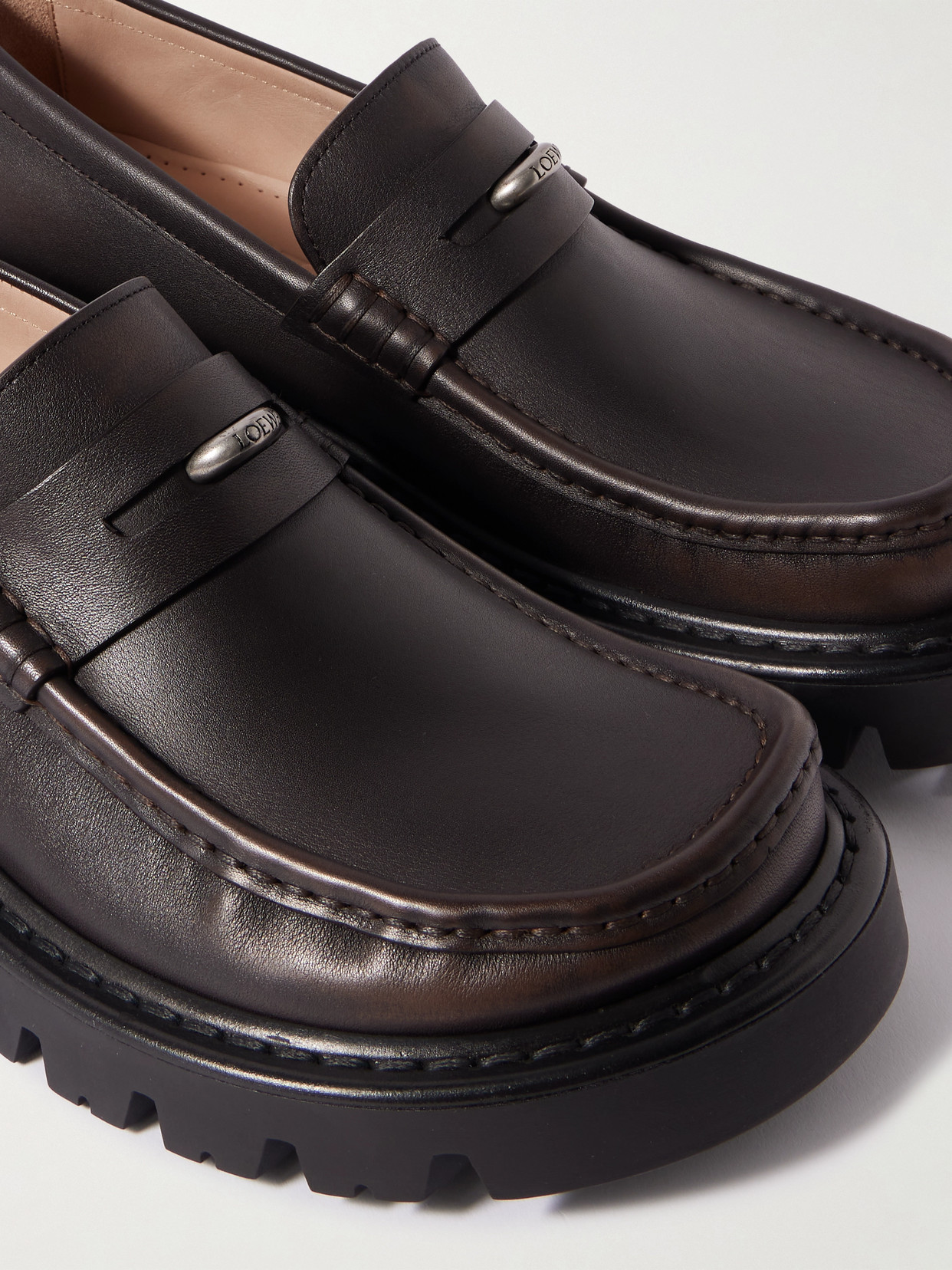 Loewe Sierra Leather Loafers In Brown