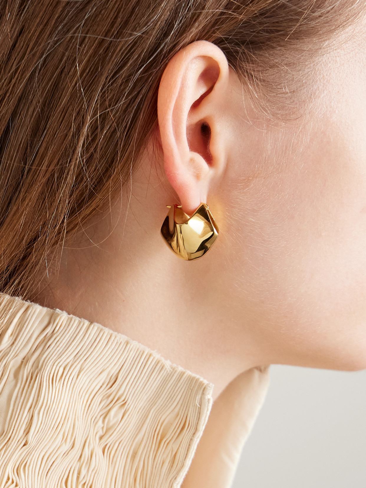 Khaite Lotus Small Gold-plated Earrings In Gold