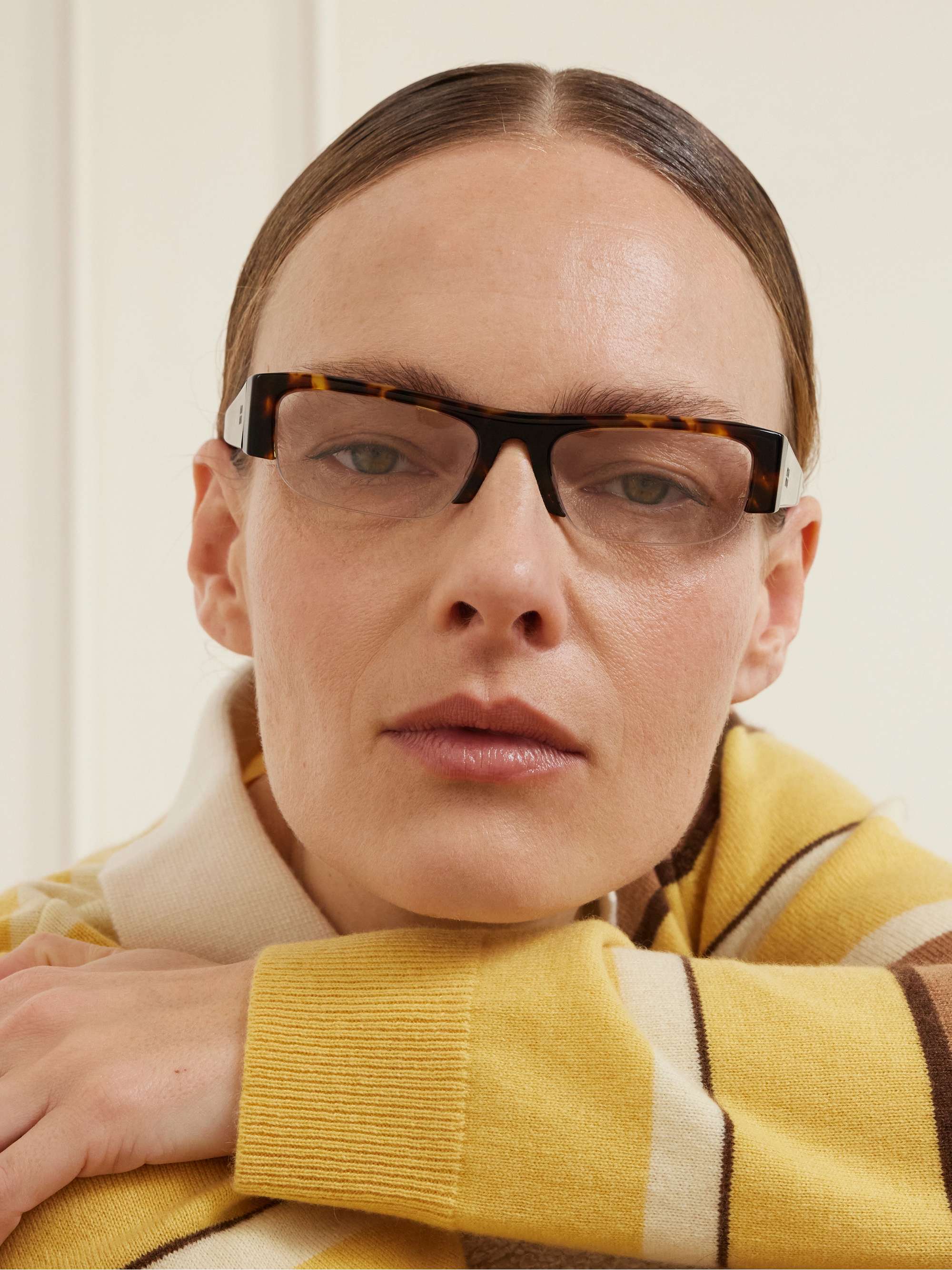 ミィタン★ MIU MIU Vedette square-frame tortoiseshell acetate sunglasses