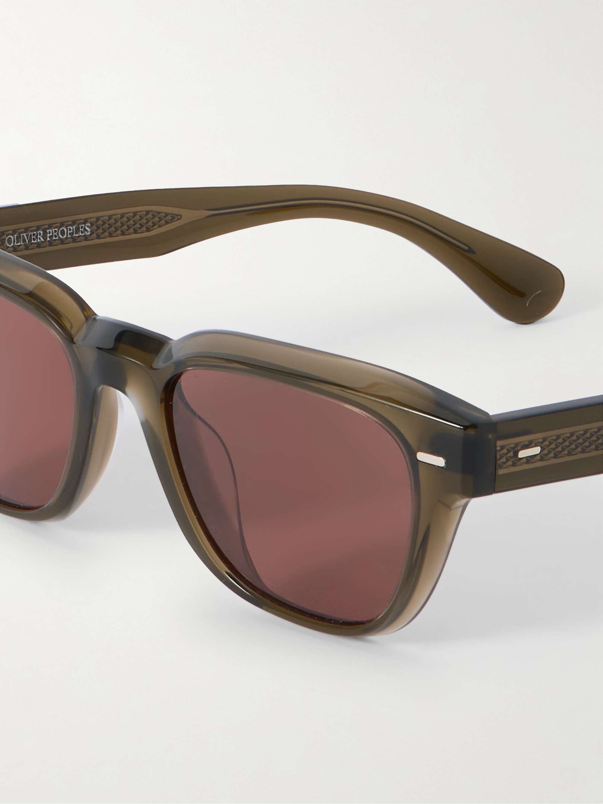 OLIVER PEOPLES 