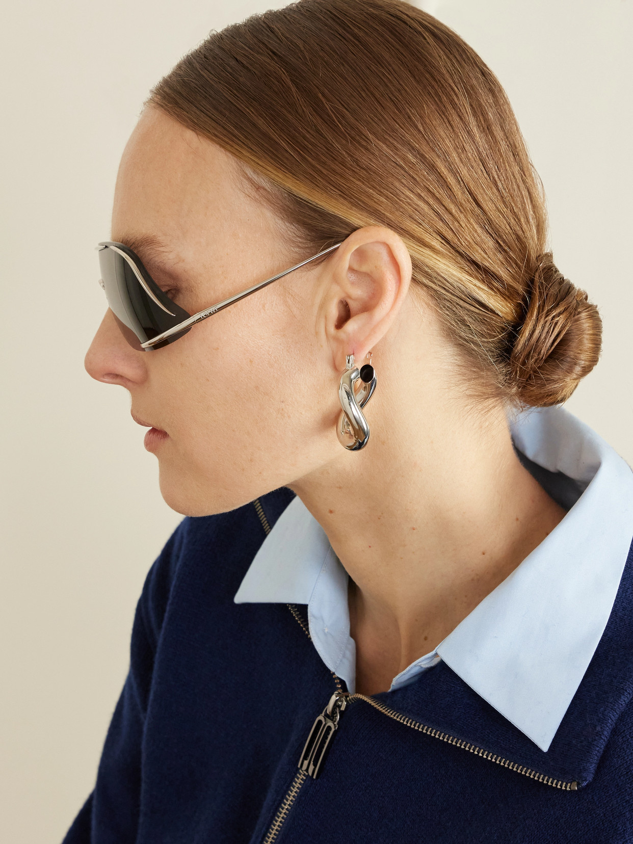 Loewe Signature D-frame Silver-tone Sunglasses In Gray