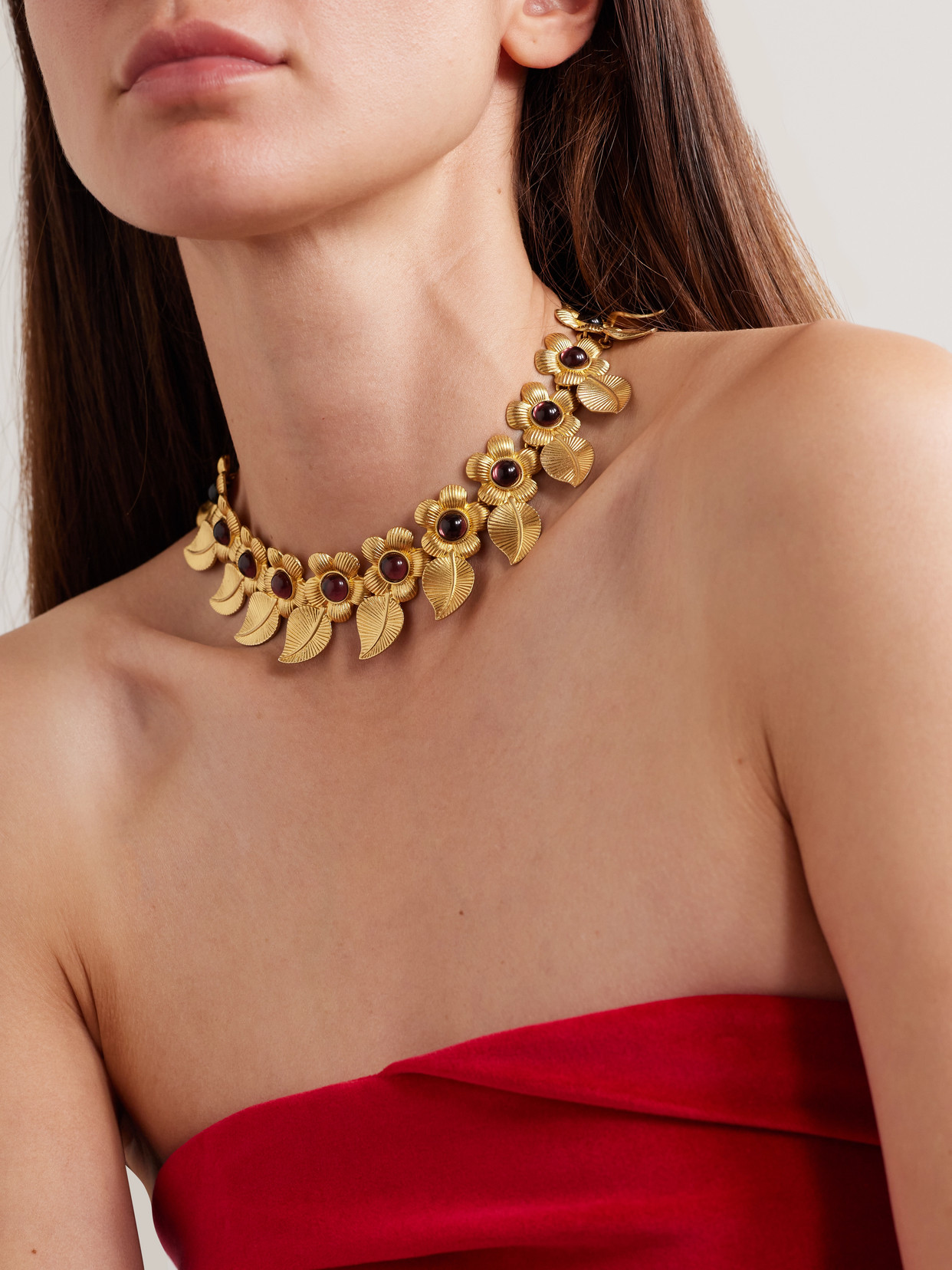 Sonia Petroff Retro Floral Gold-plated Resin Necklace In Pink