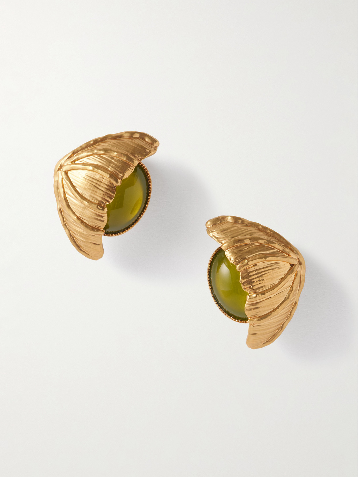 Sonia Petroff Retro Flower Gold-plated Crystal Clip Earrings In Green