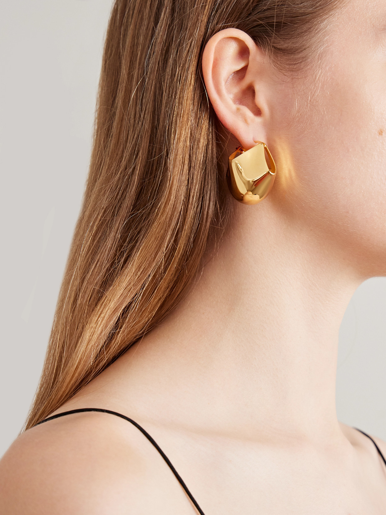 Khaite Lotus Medium Gold-plated Hoop Earrings In Gold