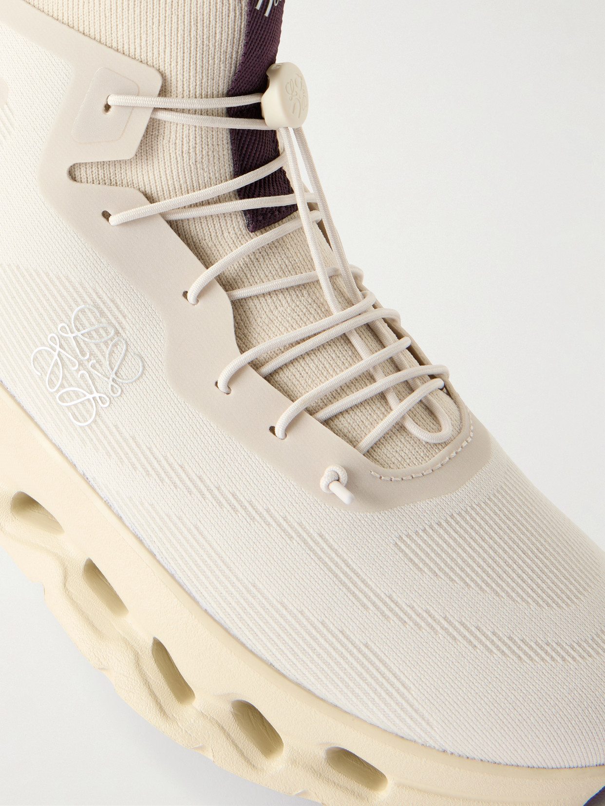 + On Cloudtilt Sneakers