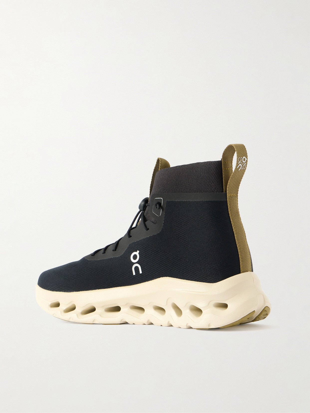 + On Cloudtilt Sneakers