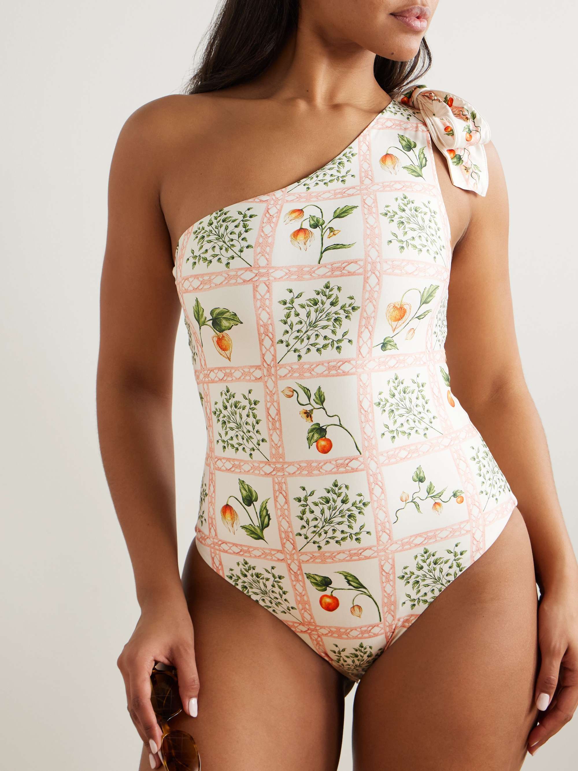 AGUA BY AGUA BENDITA 