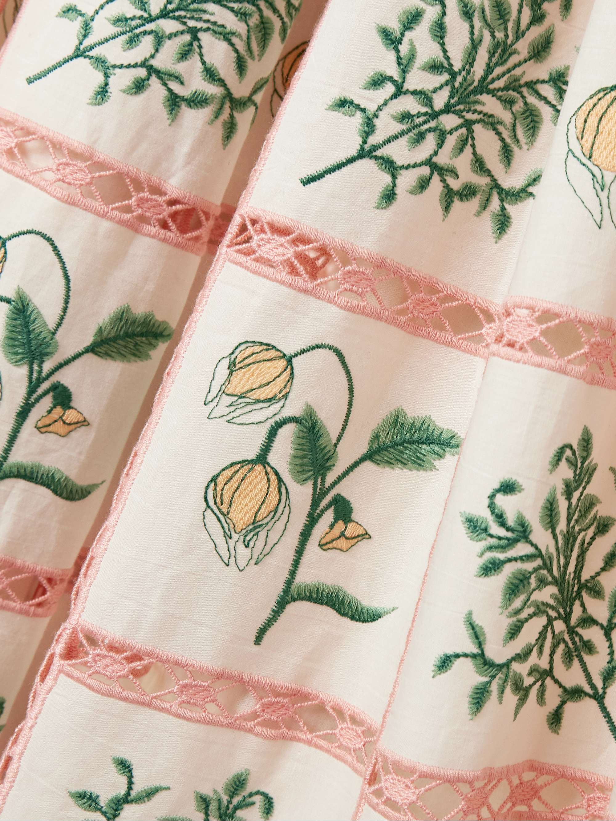 AGUA BY AGUA BENDITA 