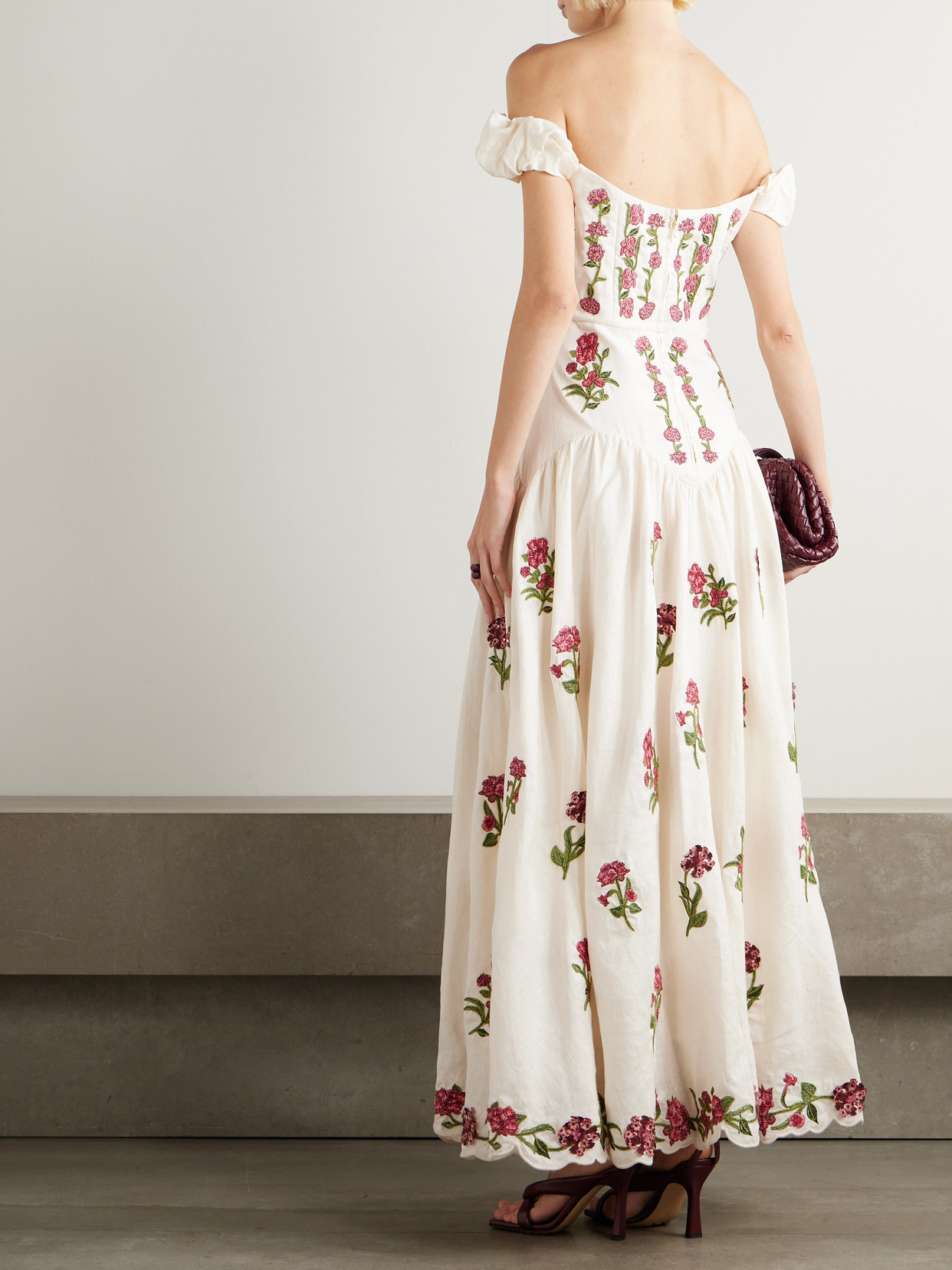 Agua By Agua Bendita Siembra Embroidered Linen Maxi Dress In White