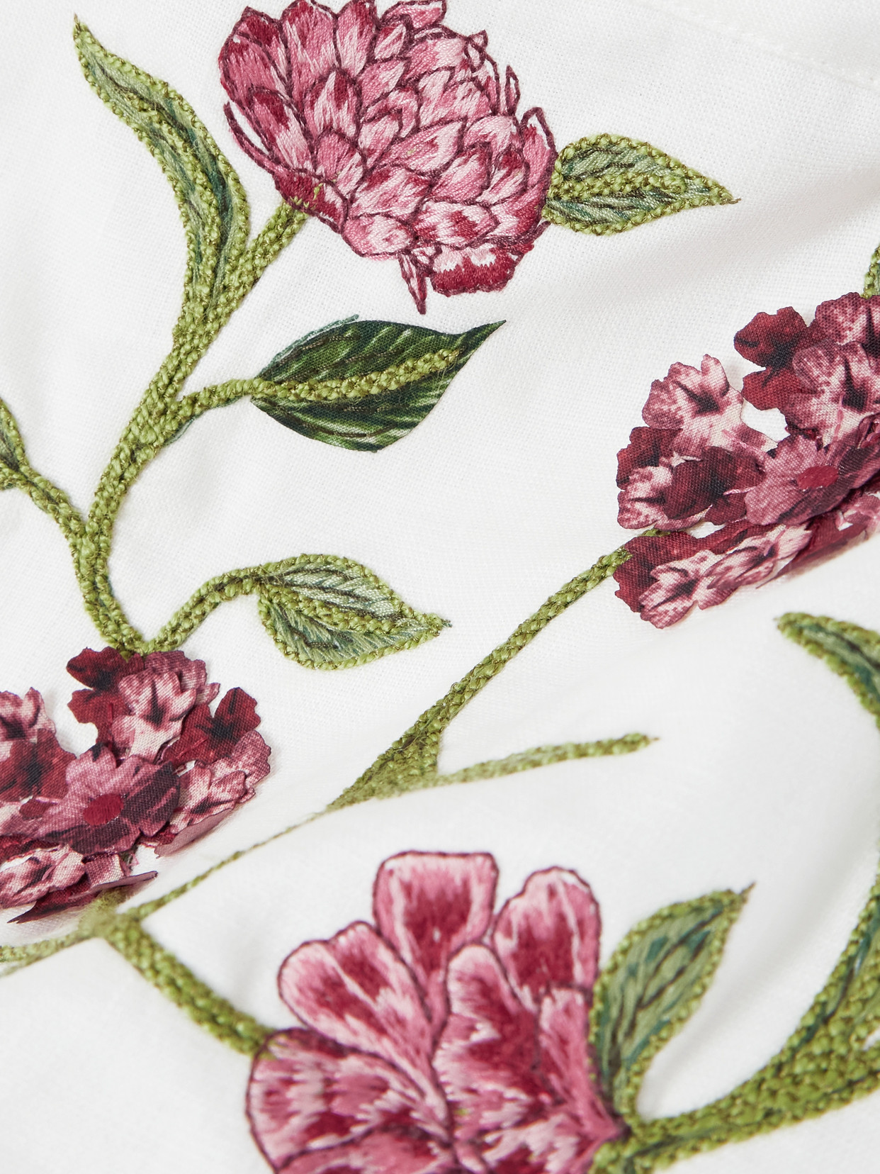 Agua By Agua Bendita Floral-embroidered Linen Shorts In Multi